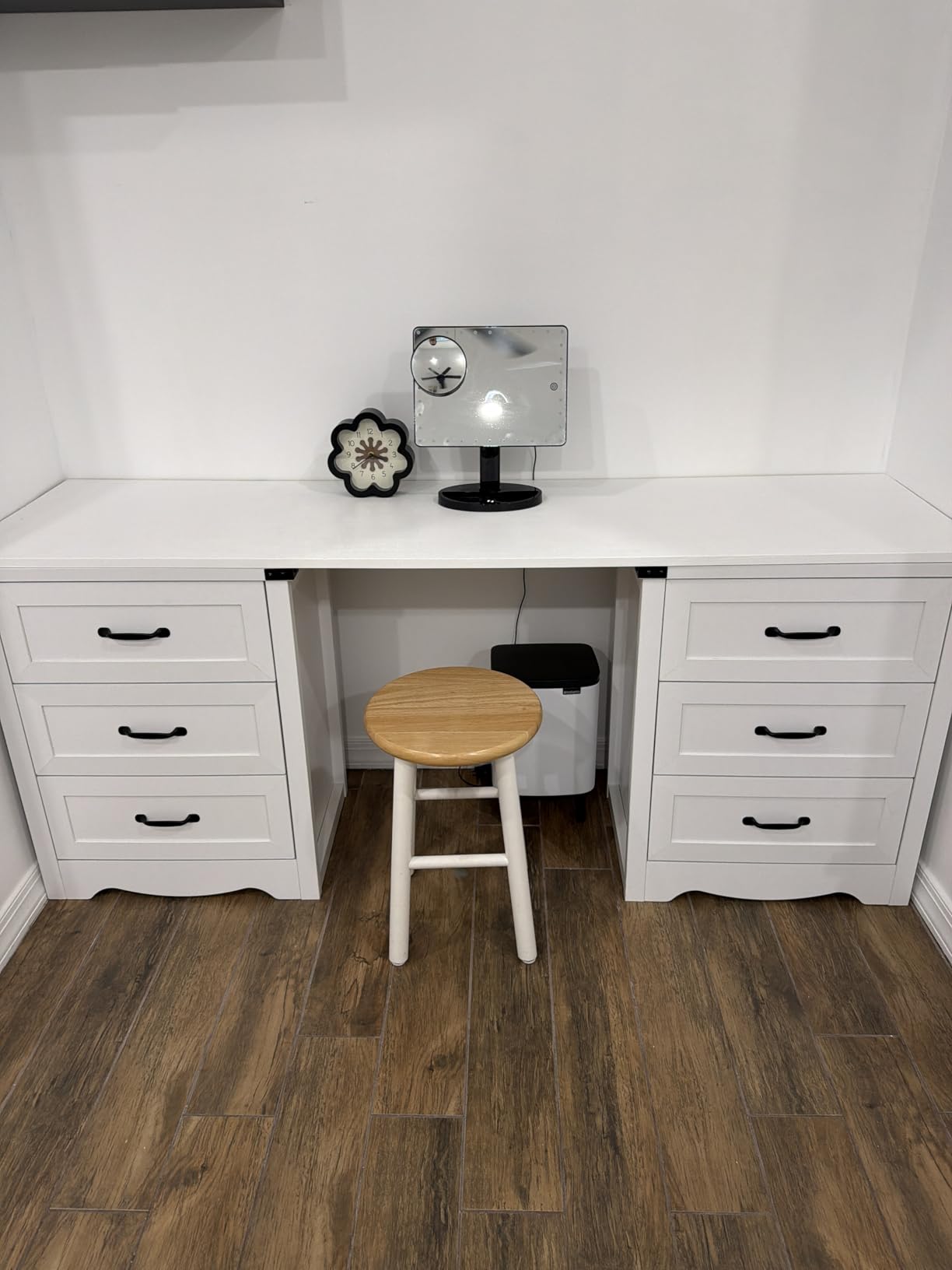Nightstand with 3 Drawers, 24