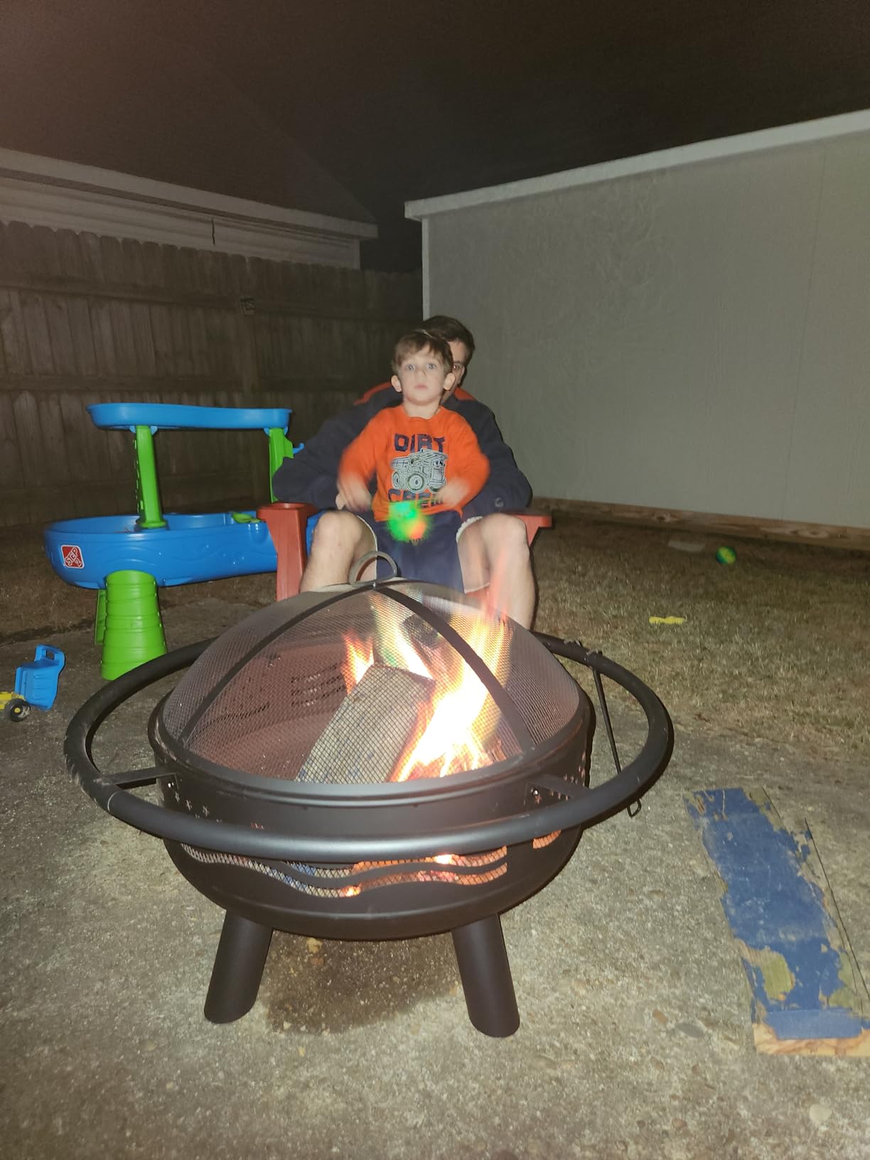 Breezz American Flag Wood-Burning Fire Pit, 32 in | Includes mesh cover and fire poker; for patios, backyards, 4th of July and Memorial Day gatherings customer photo 2