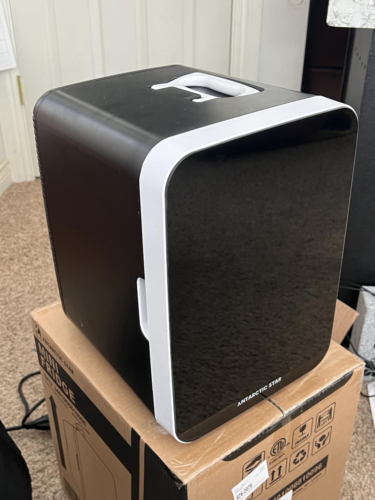 Antarctic Star Compact Mini Fridge, 10L Portable Small Refrigerator, 2.6 Gal Desktop Fridge with AC/DC Adapters, Small Cosmetics Cooler for Beverage, Food, Makeup, Bedroom, Office, Dorm, Black customer photo 2