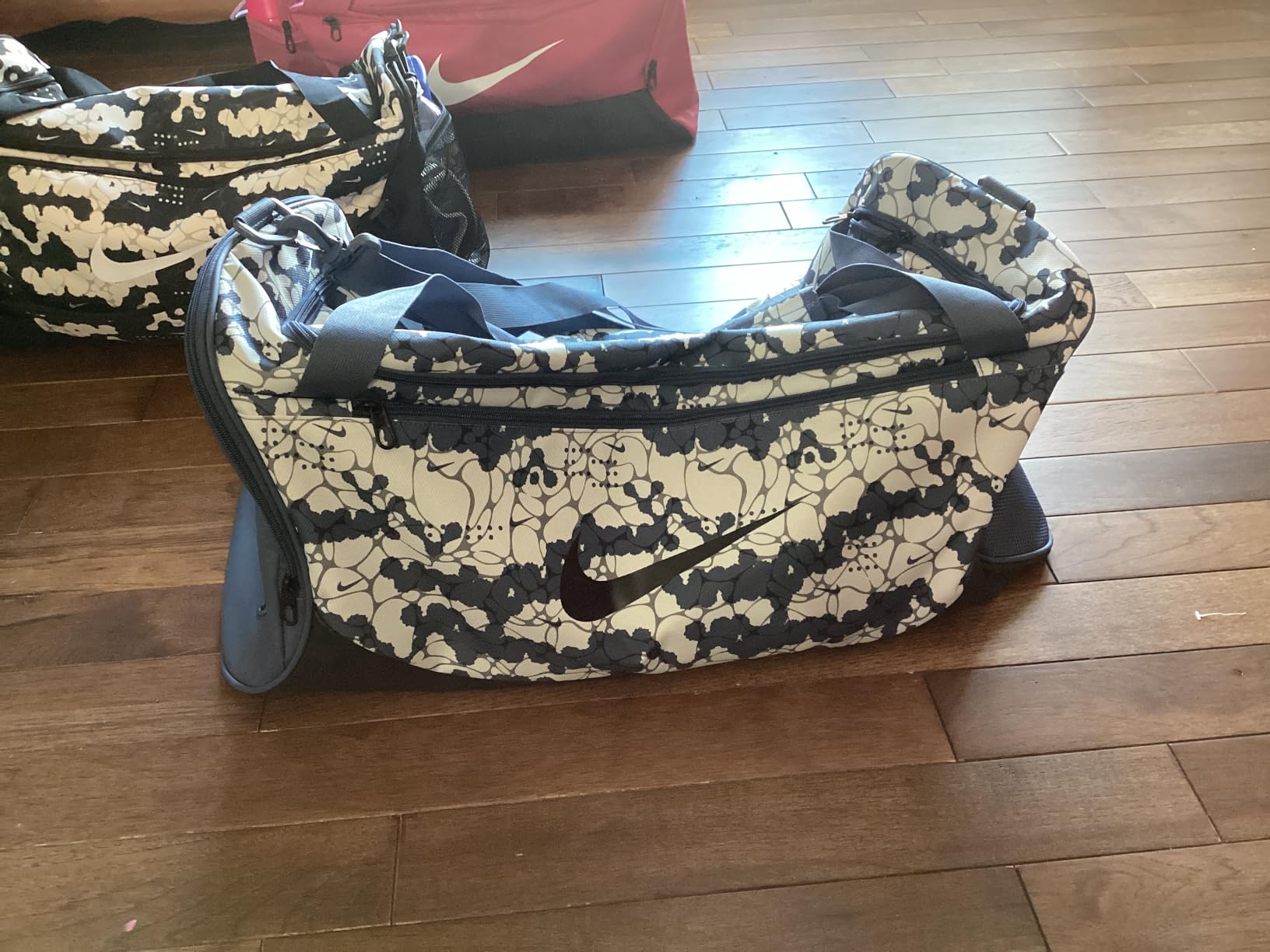 Nike Unisex Adult Gameday Brasilia X Training Duffel Bag customer photo 2