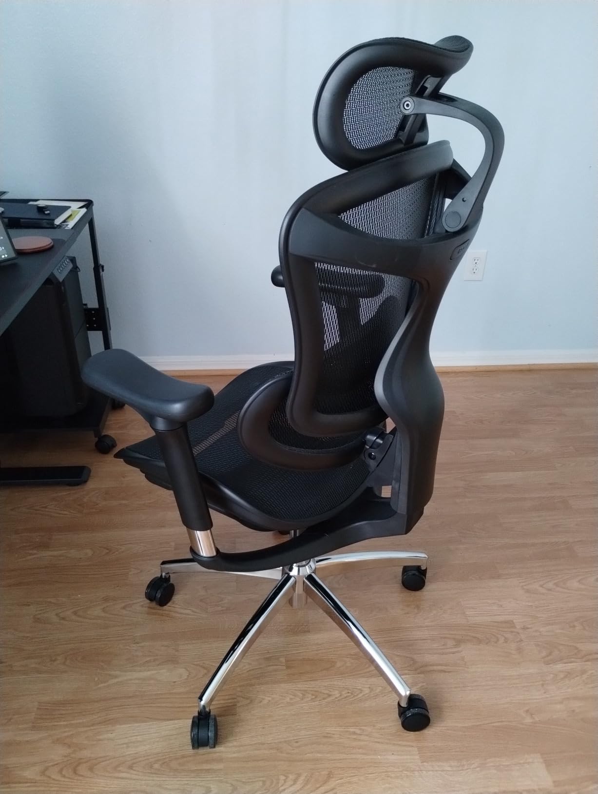 Sihoo Doro C300 Pro Ergonomic Office Chair with Footrest, Soft 6D Armrests | Dynamic Lumbar Support, Seat Depth Adjustment, Adjustable Backrest, Big & Tall Desk Chair for Home Office, Grey customer photo 1