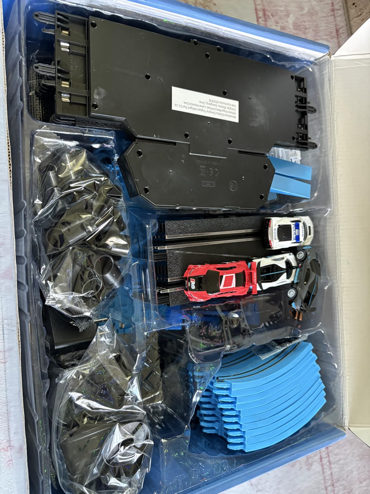 AGM MASETCH Slot Car Racing Set with LED Lap Counter, High Speed, Fuel Pit Stop, Voice Feedback, 4 Licensed Cars, 13.5m (44ft) Track, Electric or Battery Powered for Kids & Adults customer photo 1
