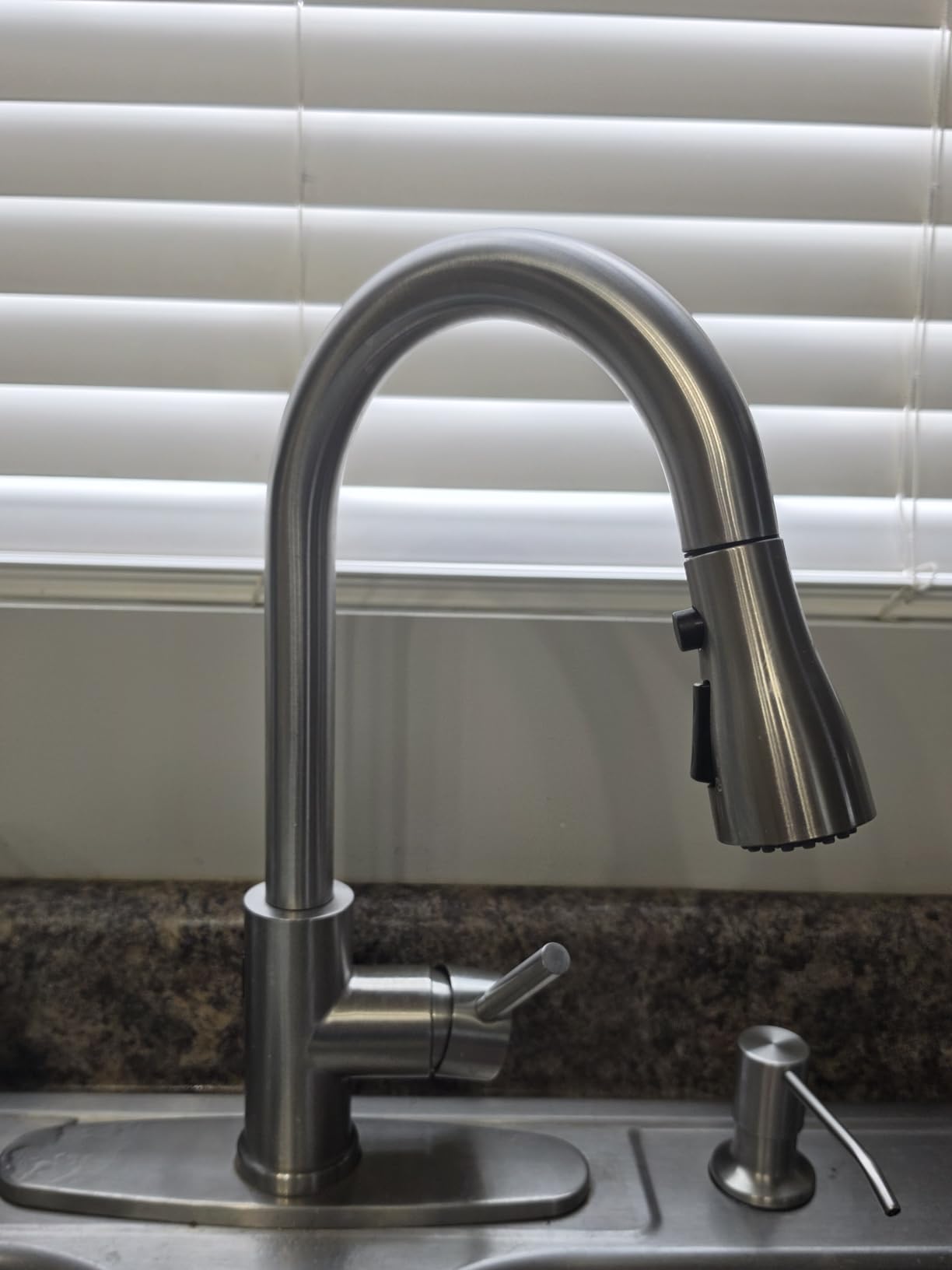 WEWE Touchless Kitchen Faucet with Soap Dispenser Set, Brushed Nickel | 3-Mode Sprayer, 360 Swivel, Pull-Down Hose, SUS 304, 1- or 3-Hole Fit, Ceramic Cartridge, Easy-Clean Nozzles customer photo 2