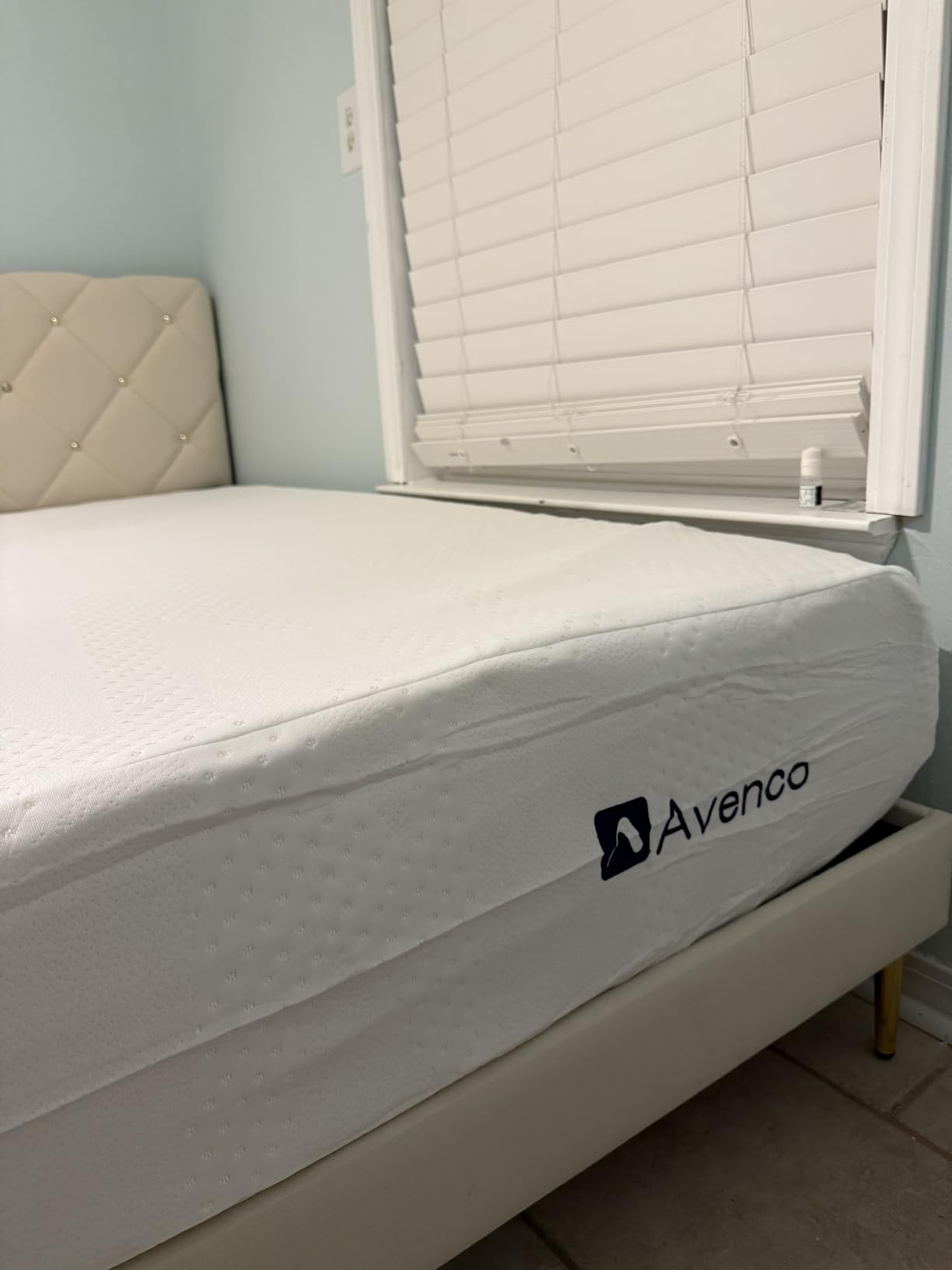 Avenco Twin Mattress, 5 Inch Twin Size Mattress, Gel Memory Foam Mattresses for Cooling Night Sleep & Pressure Relief, Colchones Fiberglass Free CertiPUR-US Certified customer photo 1