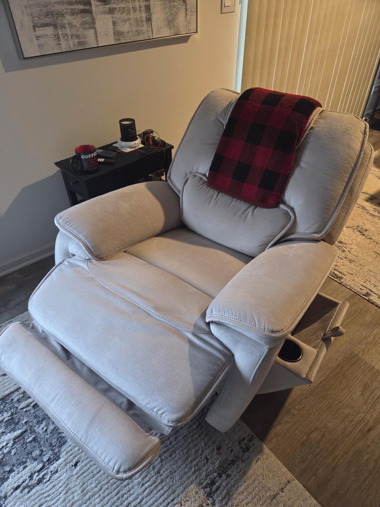 EONIX Triple Motor Lay Flat Zero Gravity Power Recliner, Cream White | Adjustable Headrest, Infinite Position, Lay Flat, USB Ports, Cup Holder, Living Room customer photo 1