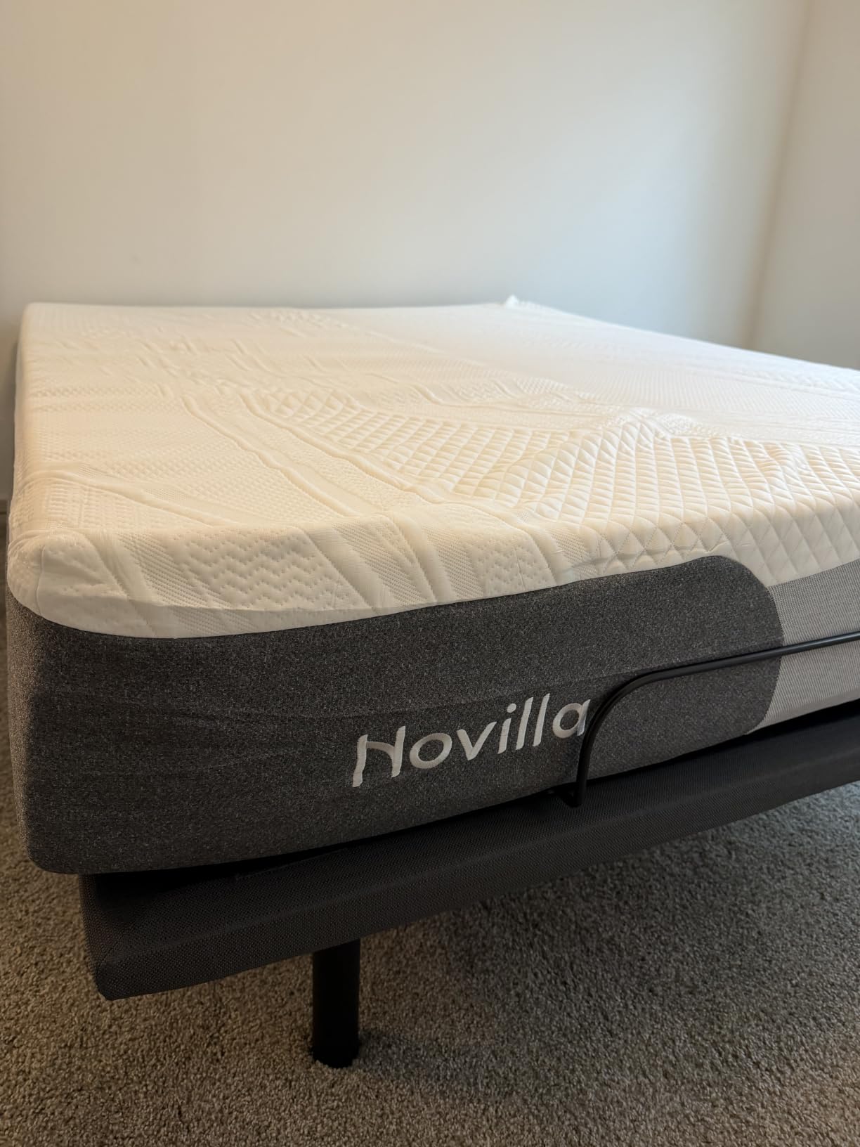 Novilla 14 Inch King Size Mattress, Gel-Infused Bliss Cooling King Memory Foam Mattress in a Box with Cool-Touch Nylon Cover, Pain Relief & Spinal Support with CertiPUR-US Certified Foam customer photo 1