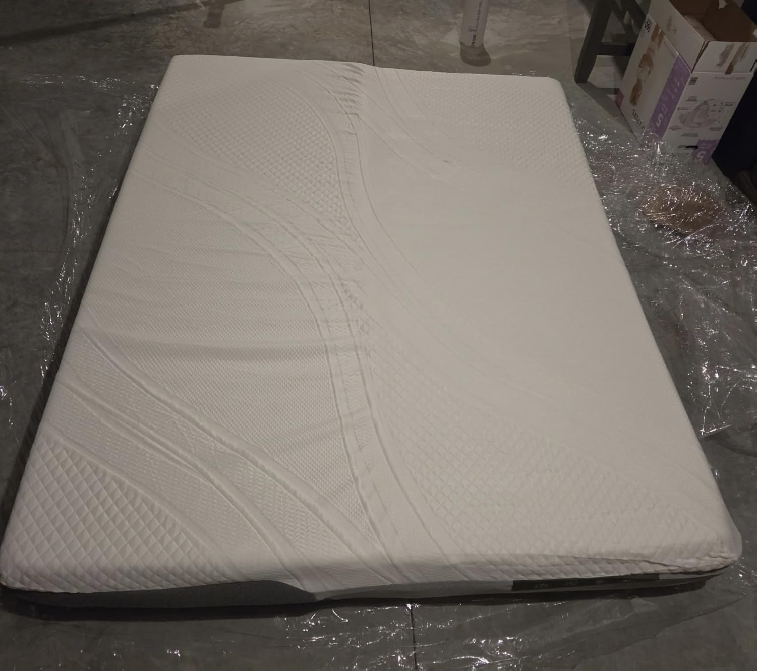 Novilla Bliss Cooling Queen Size Mattress, 12 Inch Gel-Infused Memory Foam | Mattress Queen Size in a Box with Cool-Touch Nylon Cover, Pressure Relief & Body Support with CertiPUR-US Certified Foam customer photo 1