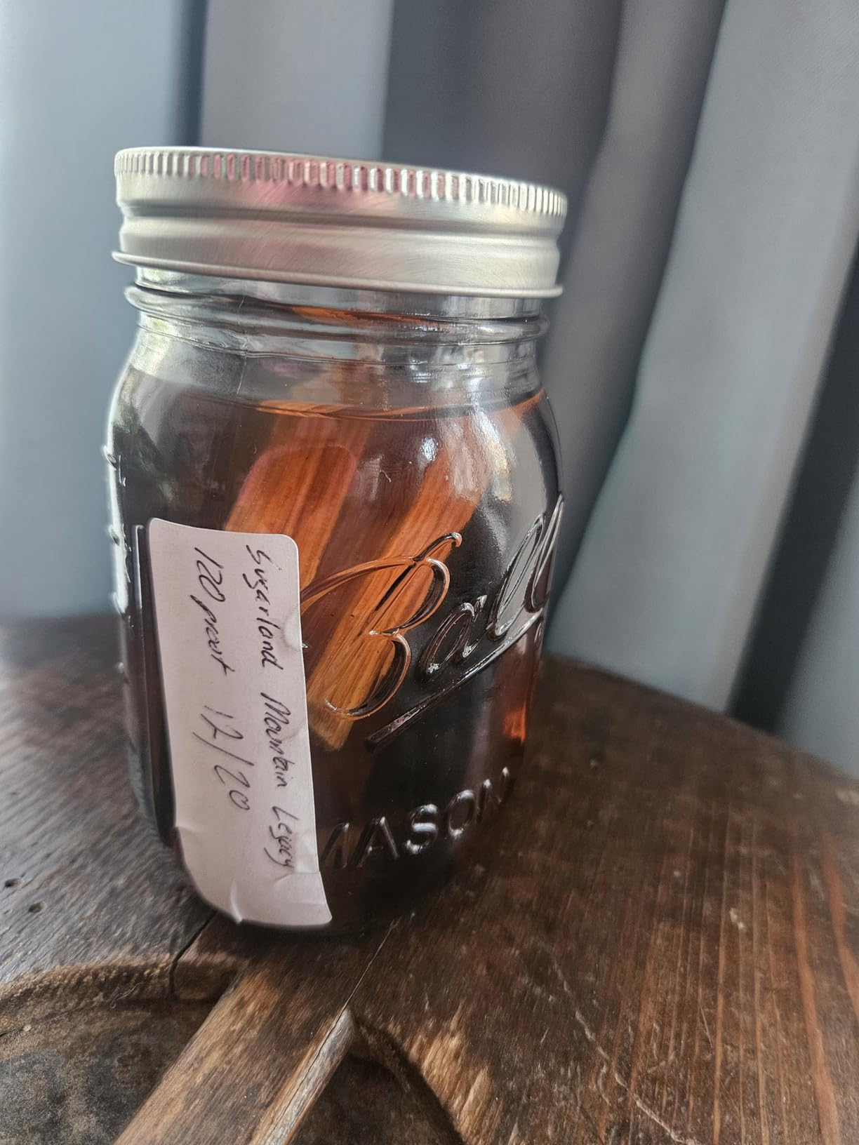 Kentucky Bourbon-Style Whiskey Infusion Aging Kit - Charred White Oak Sticks Staves - Age Clear Spirits into Rich Barrel Flavor in Weeks - Gift for Dad, Father, Husband, Groomsmen customer photo 2