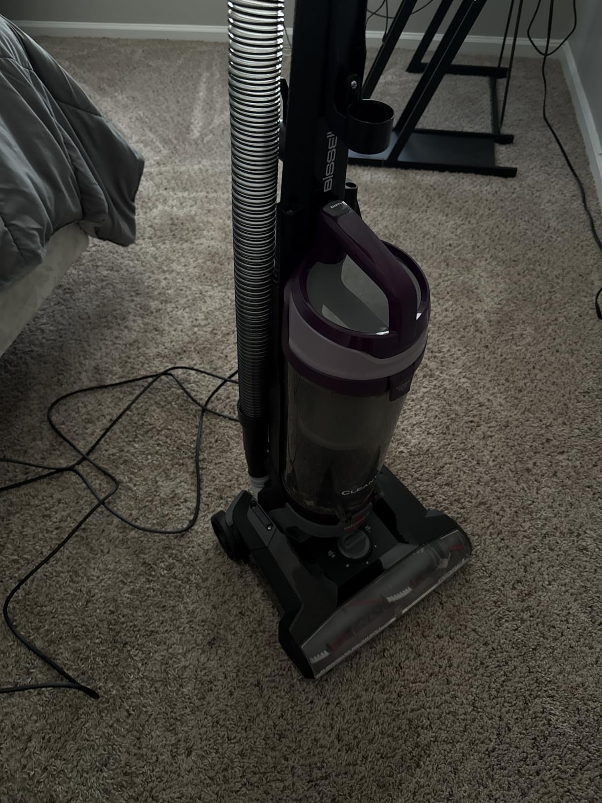Bissell CleanView Upright Vacuum, 4438 | Pet Hair Brush Roll, Powerful Suction, Pet Hair Tools, Large Dirt Container customer photo 1