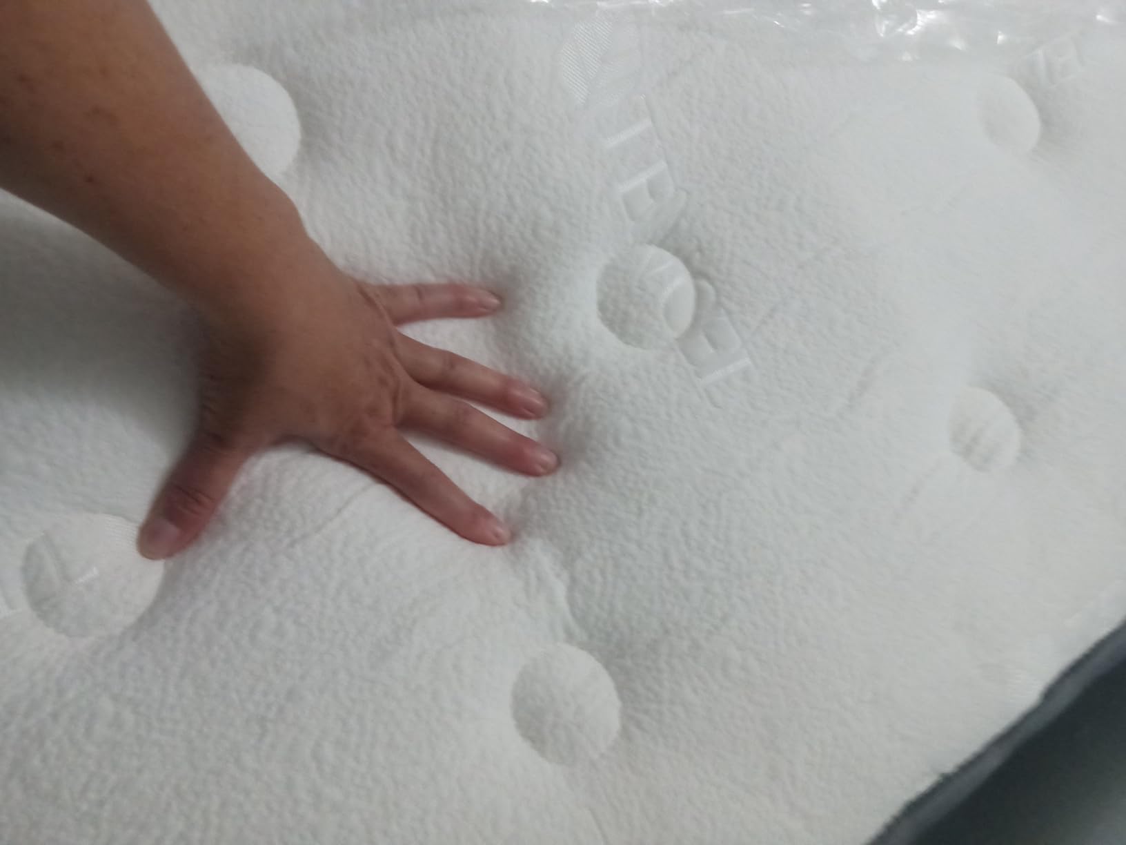 Queen Mattress, 12