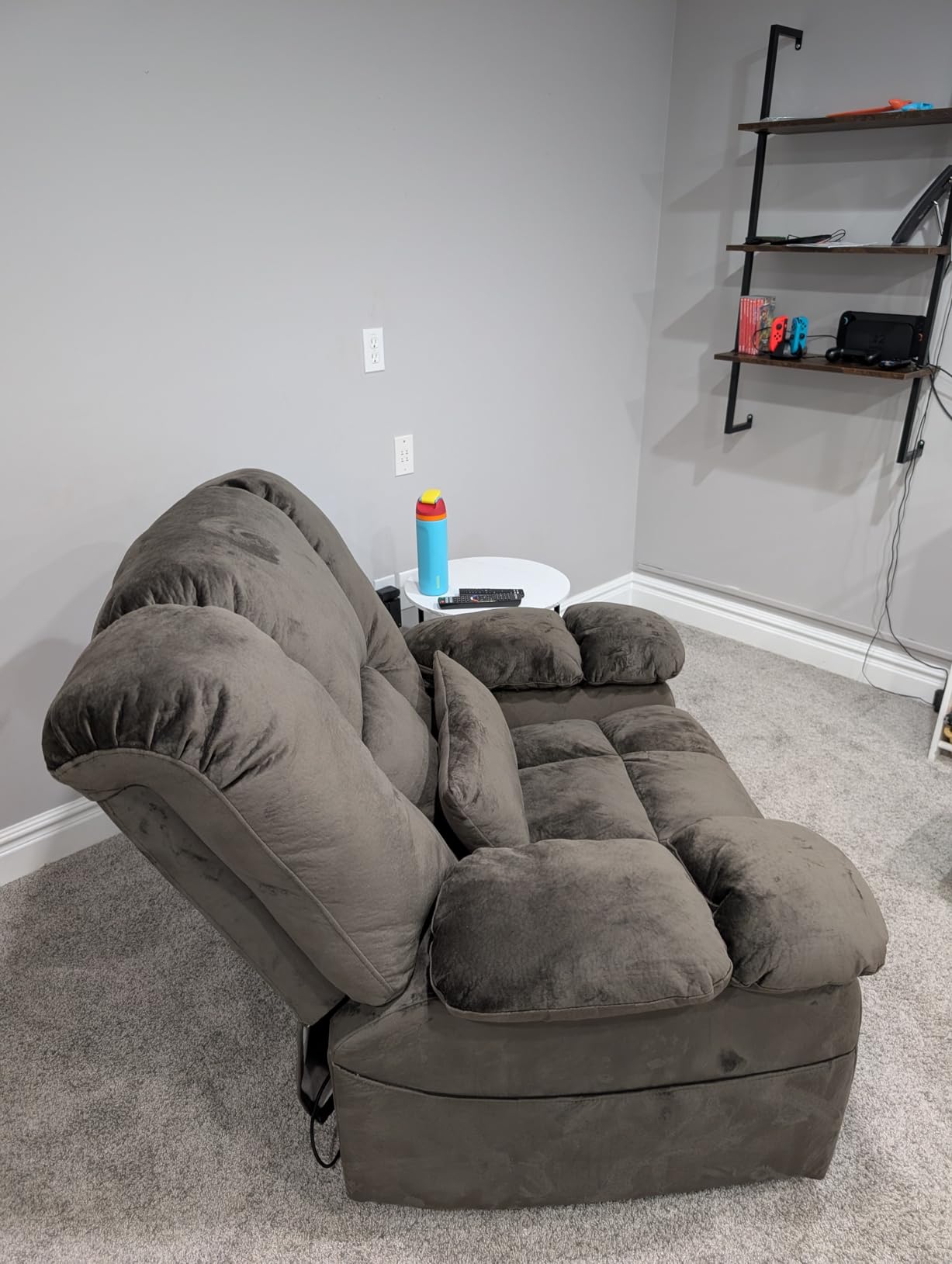 Heavy Duty 500 lbs Power Lift Recliner for Big & Tall Elderly Adults | Oversized Lay Flat Recliner Lift Chair with Extended Footrest, Heat & Massage, USB-C Charging, Arm Storage & Cup Holders customer photo 2