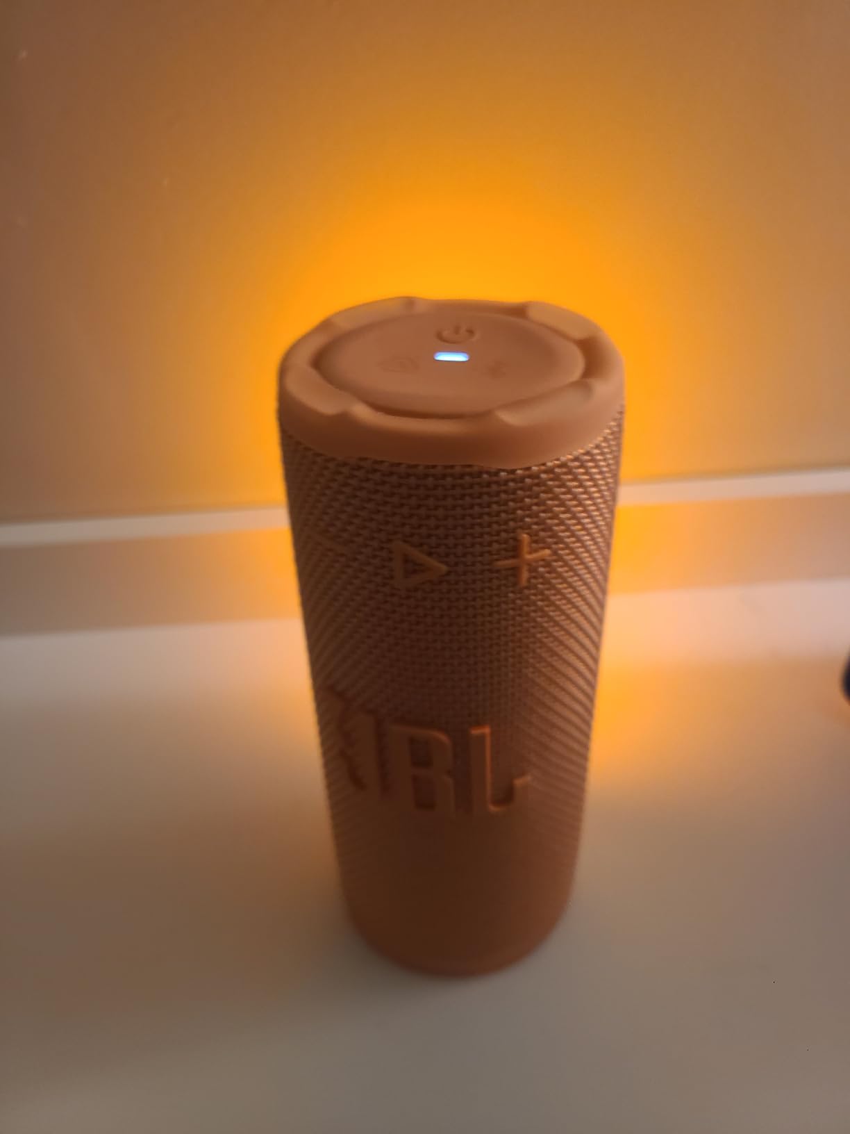 JBL Grip - Compact Bluetooth Speaker with Bold Pro Sound and Ambient Light, up to 14 Hours of Playtime, Water, Dust and Drop-Proof (IP68), & Multi-Speaker Connection with Auracast (Teal) customer photo 1