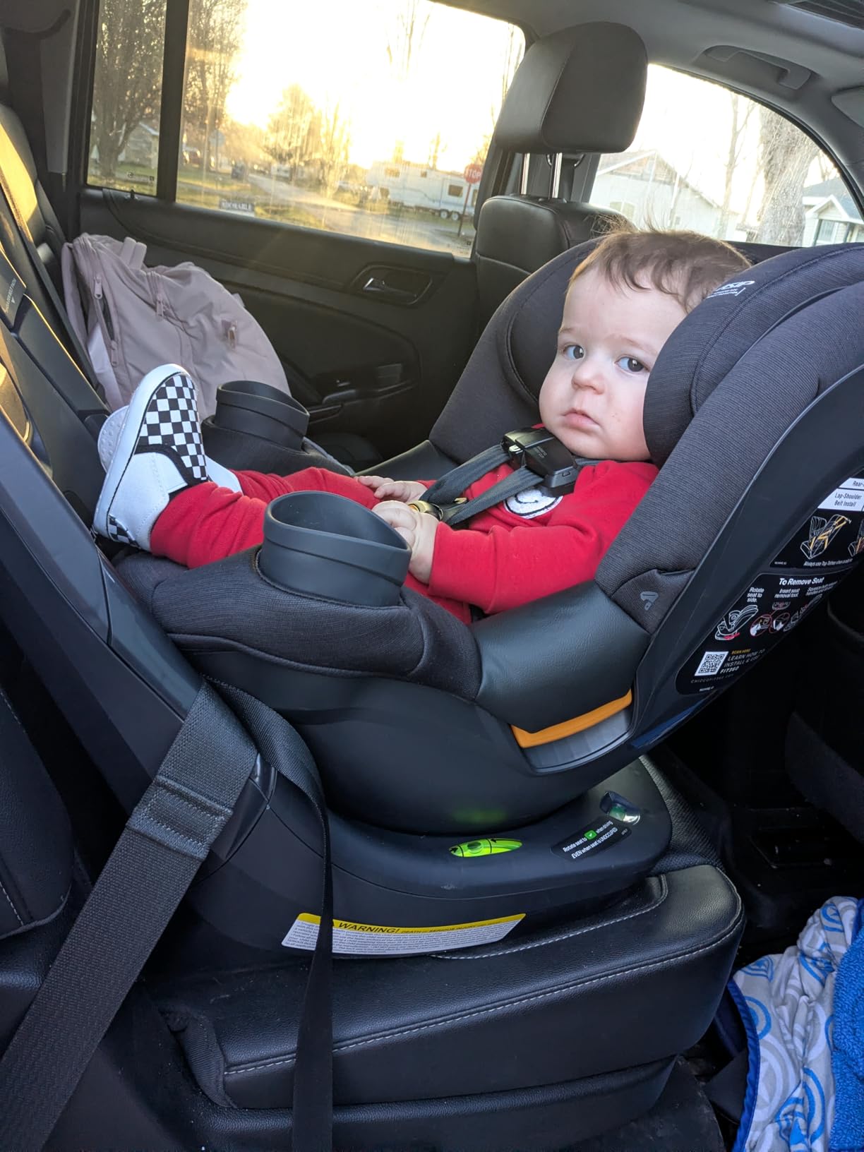 Chicco Fit360 Rotating Convertible Car Seat, 360 One-Hand Rotation | ClearTex flame retardant-free, GREENGUARD Gold, Titanium/Grey, rear and forward-facing toddler convertible car seat customer photo 2