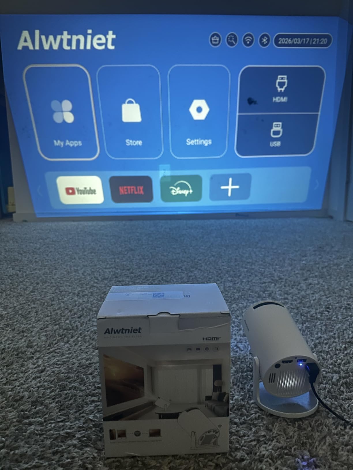 Mini Projector with Wifi and Bluetooth Android 14 customer photo 1