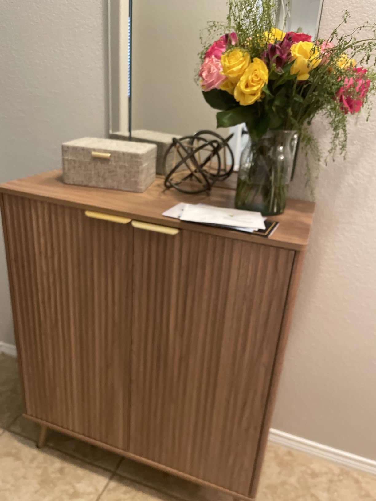 5-Tier Shoe Storage Cabinet with Adjustable Shelves, Natural Oak | Fluted Shoe Cabinet with Doors, Wooden Freestanding Shoe Organizer Shoe Cabinet for Entryway, Hallway, Living Room customer photo 1