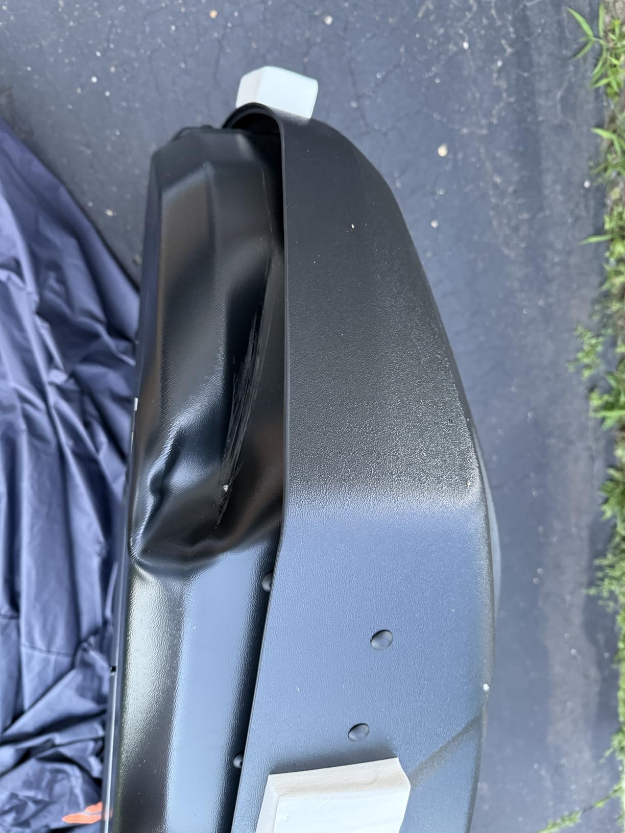 Thule Pulse 2 Aerodynamic roof Mounted Box, Size L, 16 cu ft, Dual-Sided Opening with Locks, Tool-Free Install, for SUVs, Trucks, Cars, EVs customer photo 1