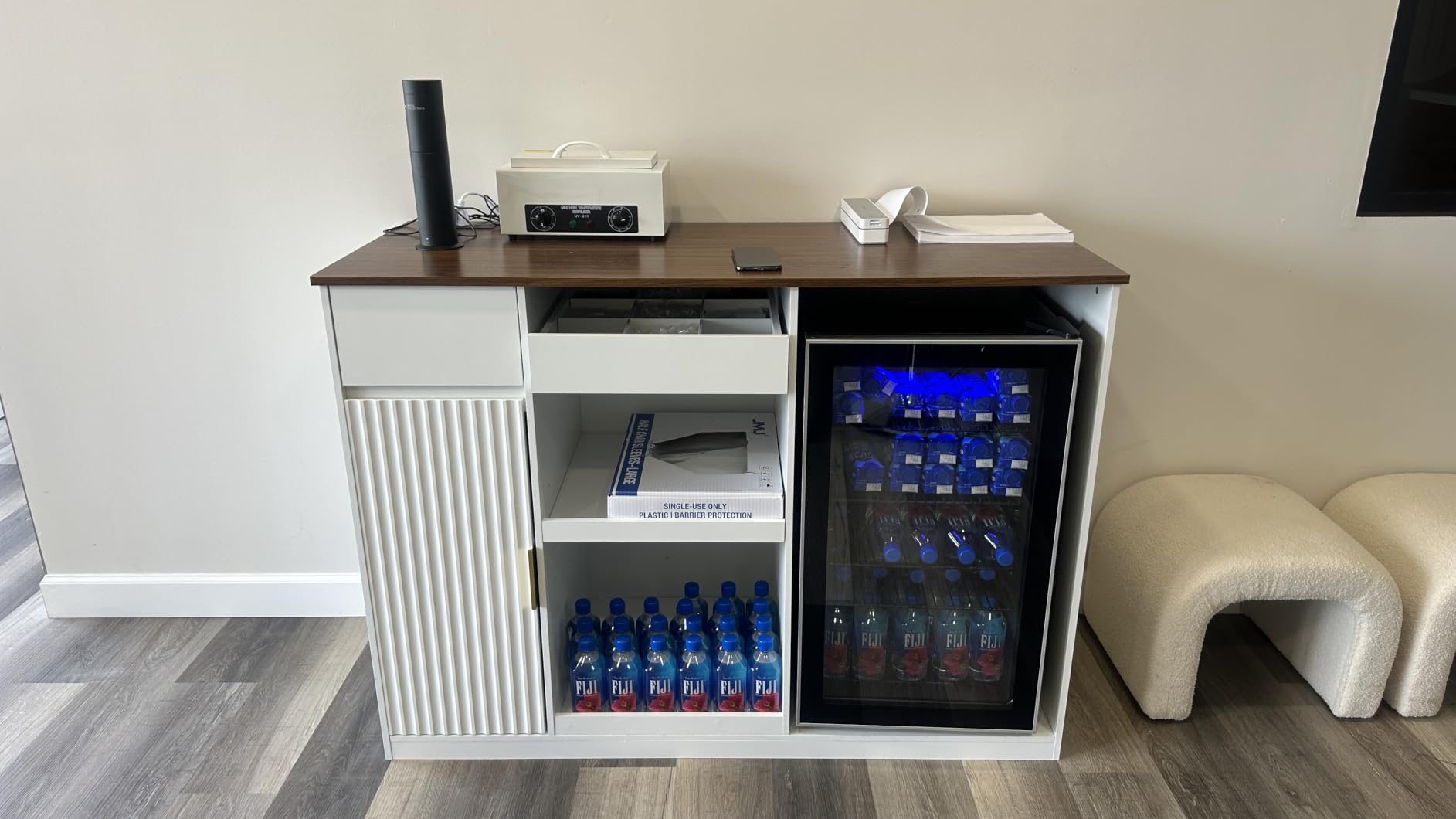 Electactic Mini Fridge 130 Can Lockable Beverage Refrigerator Cooler, 3.1 Cu.Ft Drink Fridge Silver Glass Door for Soda Wine Beer, Digital Temperature Control Cooler for Home,Bar customer photo 1
