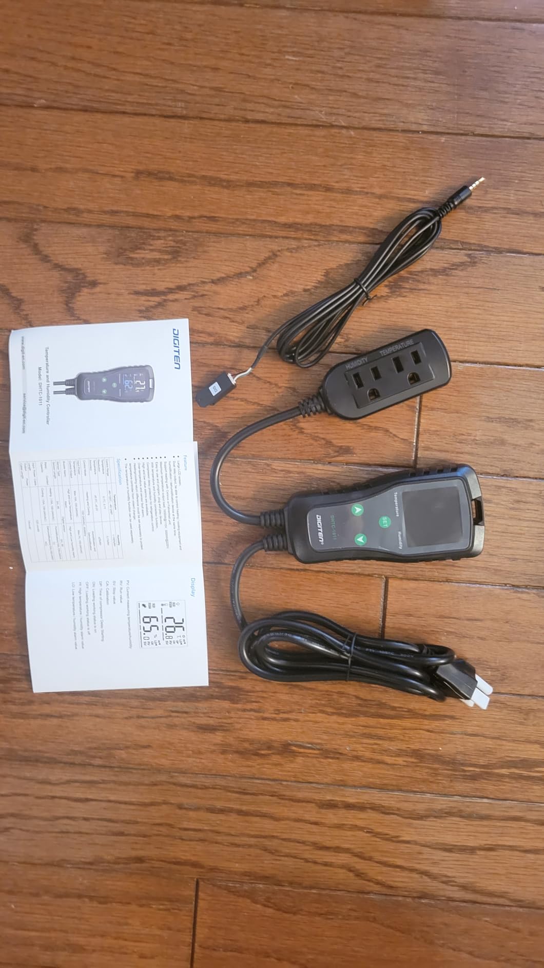 DHTC-1011 Temperature Humidity Controller, Dual Relay for Heating/Cooling & Humidify/Dehumidify, 10A 110V Plug & Play customer photo 1