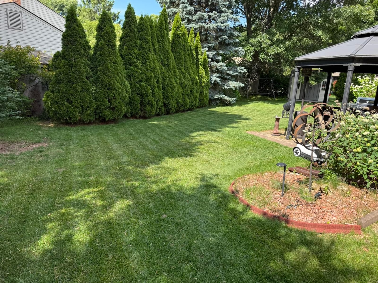 ECOVACS Goat A2000 LiDAR PRO Robotic Lawn Mower for Up to 1/2 Acre, Wire-Free with Dual-LiDAR Auto Mapping, Built-in TruEdge Edge Trimmer, AIVI 3D Obstacle Avoidance, Smart App Control customer photo 1
