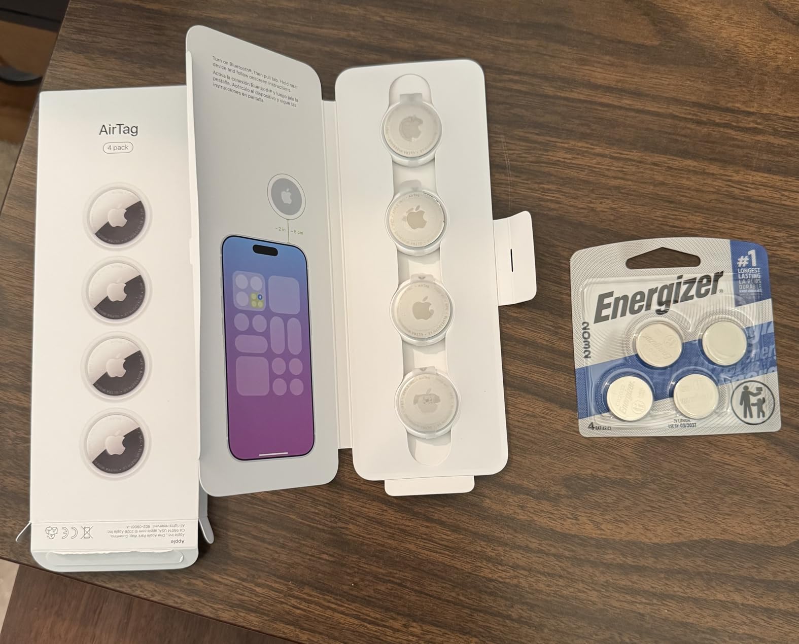 Apple AirTag (2nd Generation): Tracker for Keychain, Wallet, and More; Locator with Sound; Simple One-Tap Setup with iPhone or iPad; Key Finder with up to 1.5X Precision Finding Range customer photo 1