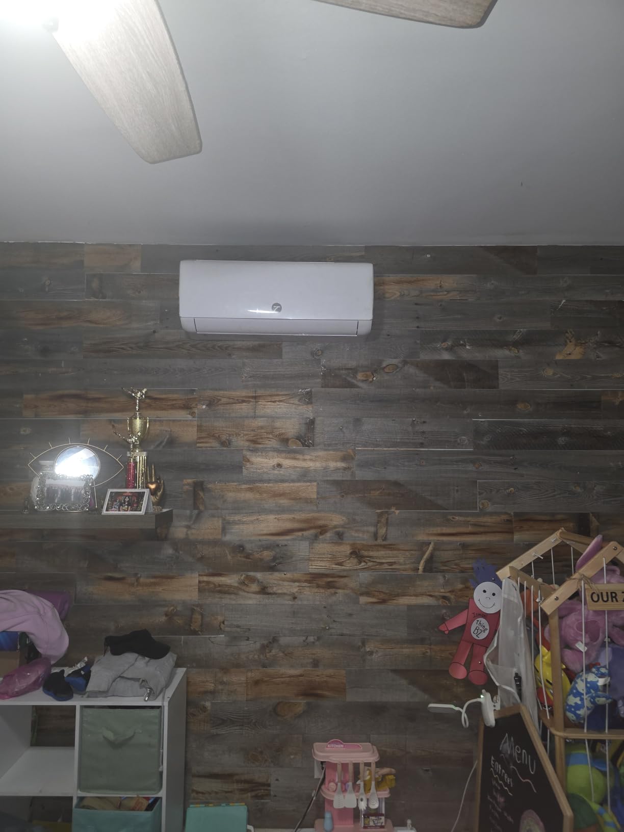 12000 BTU Mini Split Air Conditioner, 115V 22 SEER2 AC & Heat Pump | Quiet ductless system for up to 750 Sq.Ft. Features R32 refrigerant, WiFi smart control & complete installation kit. customer photo 1