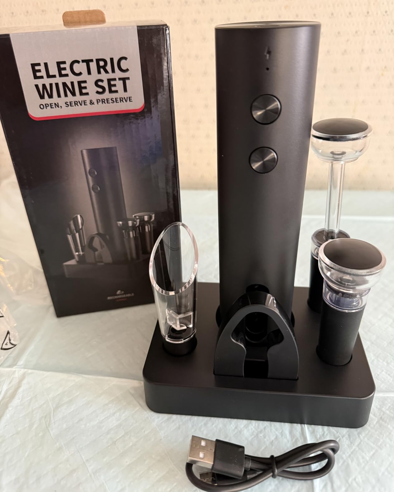 CIRCLE JOY Rechargeable Electric Wine Opener, 6-In-1 Cordless Electric Wine Bottle Opener with Pourer, Foil Cutter, 2 Vacuum Preservation Stoppers and Storage Base, Gifts for Wine Lovers customer photo 2