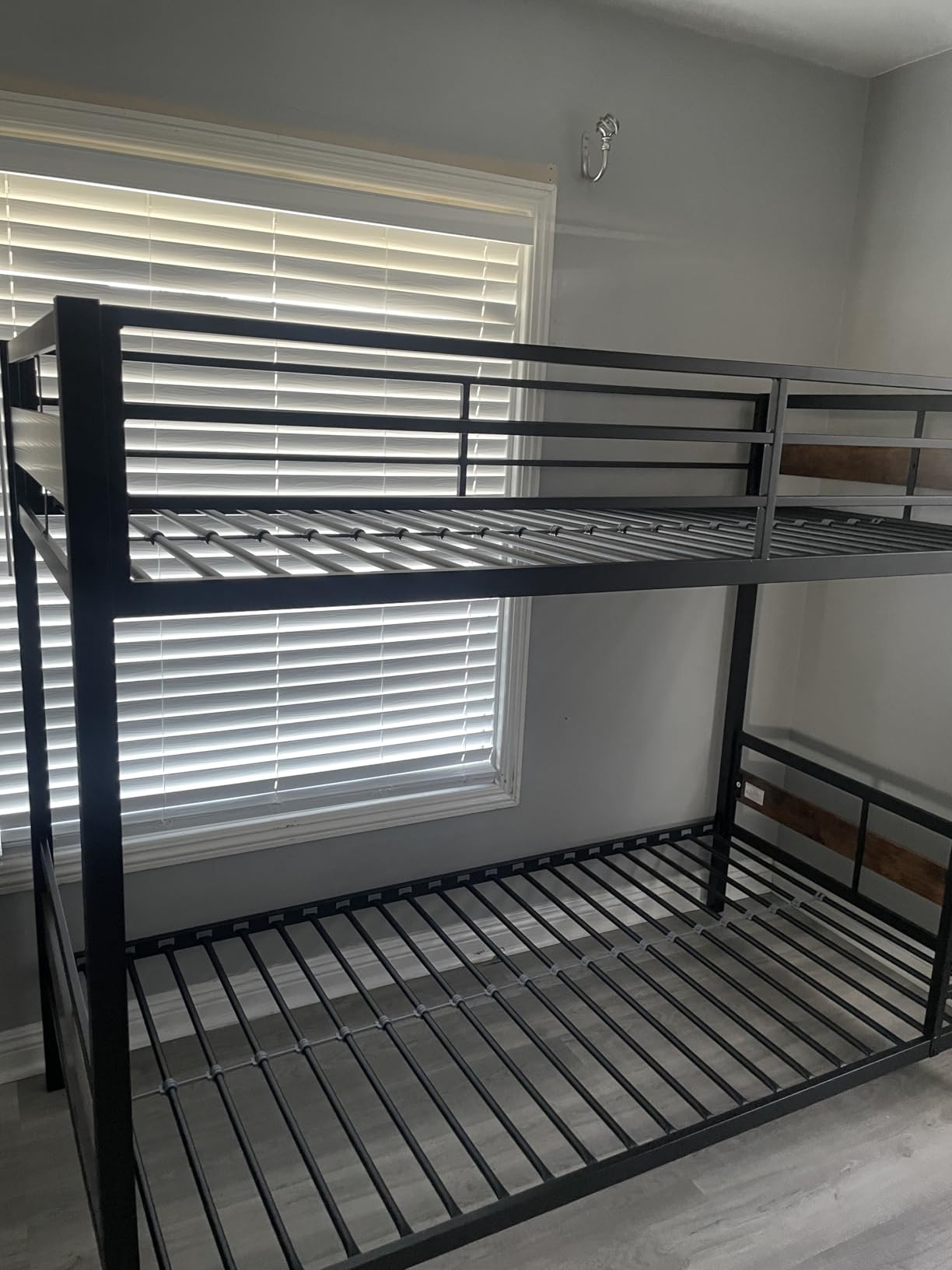 iPormis Metal Bunk Bed Full Over Full customer photo 2