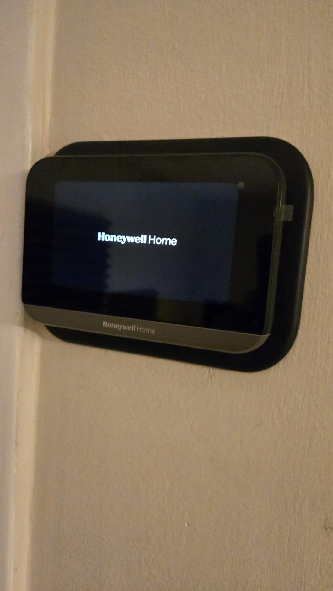 Honeywell Home X7S Smart Wi-Fi Programmable Thermostat, Black | 4.3