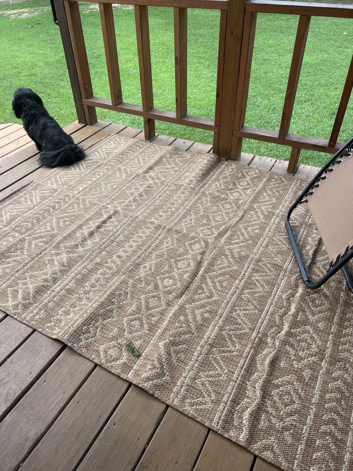 MontVoo Outdoor Rug-Patio Rug 5x7 Polypropylene Indoor Outdoor Rugs Outdoor Carpet for Patio Deck Balcony Porch, Textured Weave, Durable for High Traffic, Fade-Resistant, Boho Farmhouse Neutral Brown customer photo 1