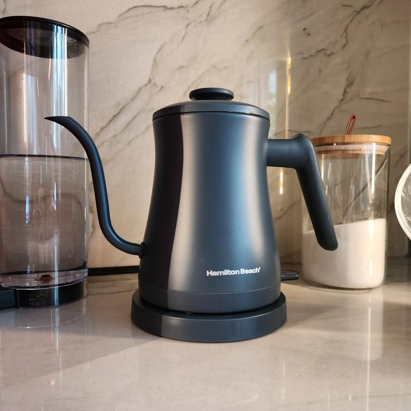 Hamilton Beach Compact 20 oz. / 0.6 Liter Gooseneck Electric Kettle customer photo 1
