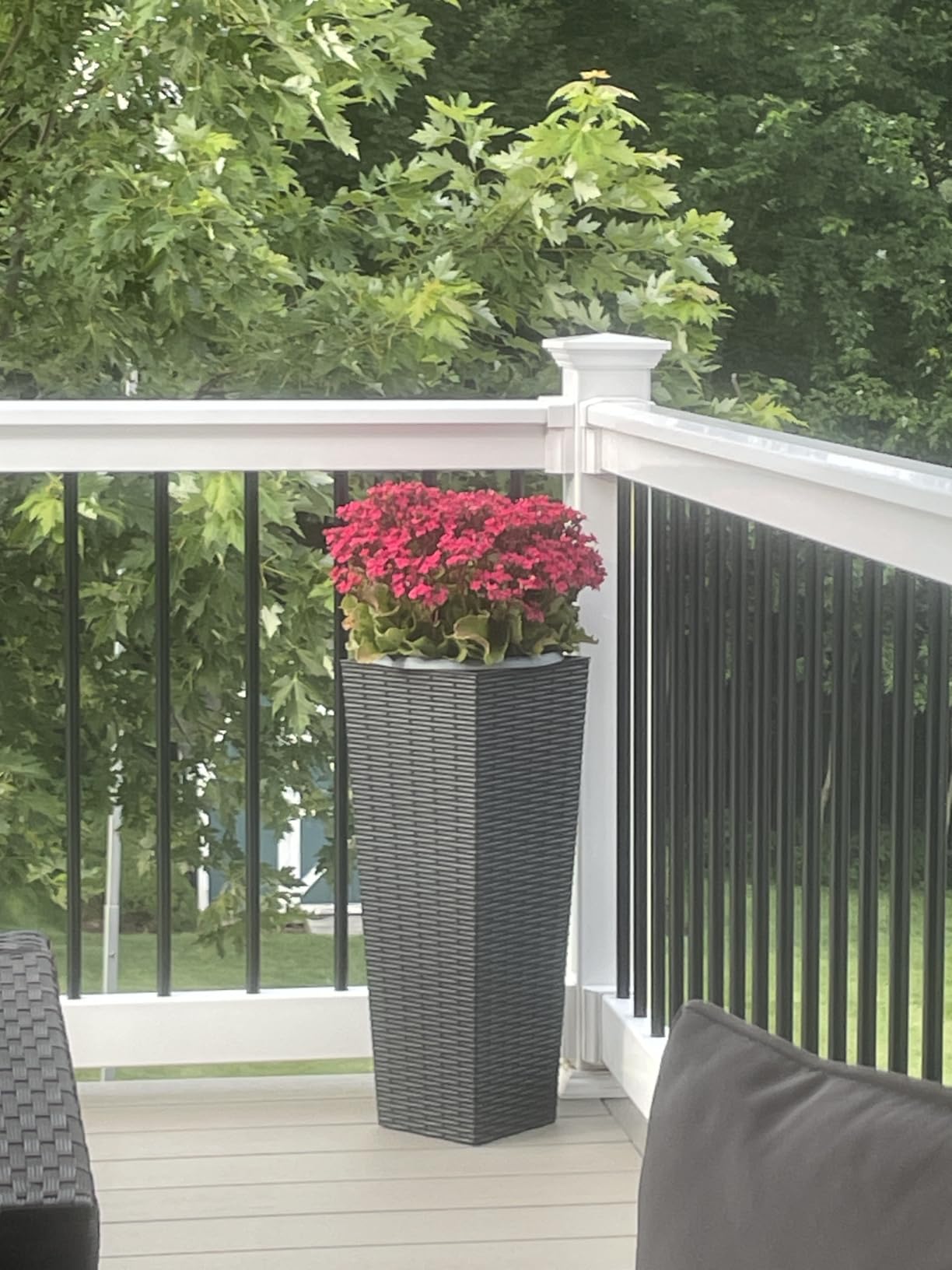 24 Inch Tall Plastic Planters (Set of 2) with Drainage Holes, Black | Detachable Inner Pot, Outdoor Decorative Flower Pots for Large Plants, Trees, Patio, and Garden customer photo 1