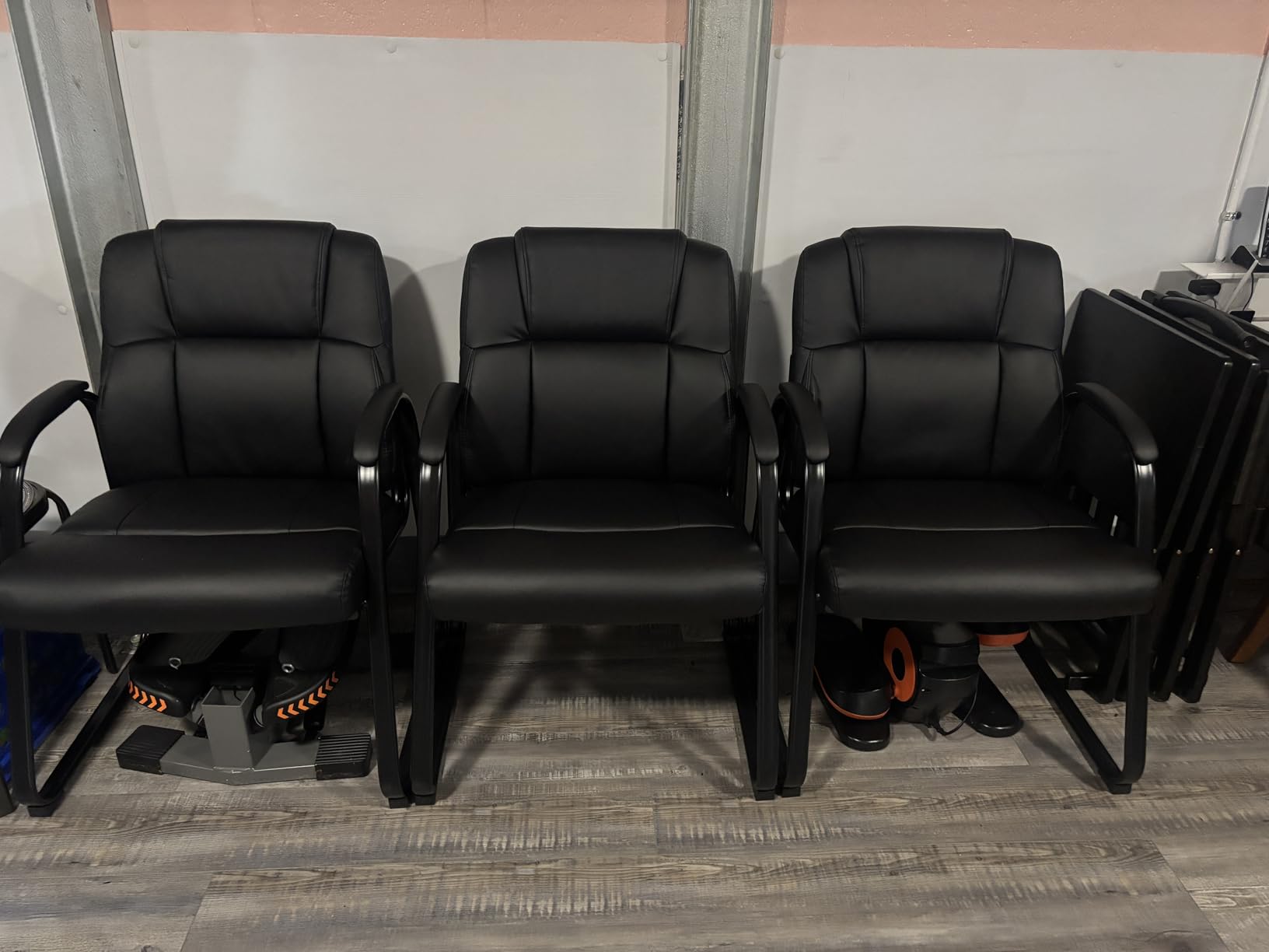 Sweetcrispy Waiting Room Guest Chair, Stationary Office Reception Chairs No Wheel, Comfy Padded Arms and Sled Base customer photo 1