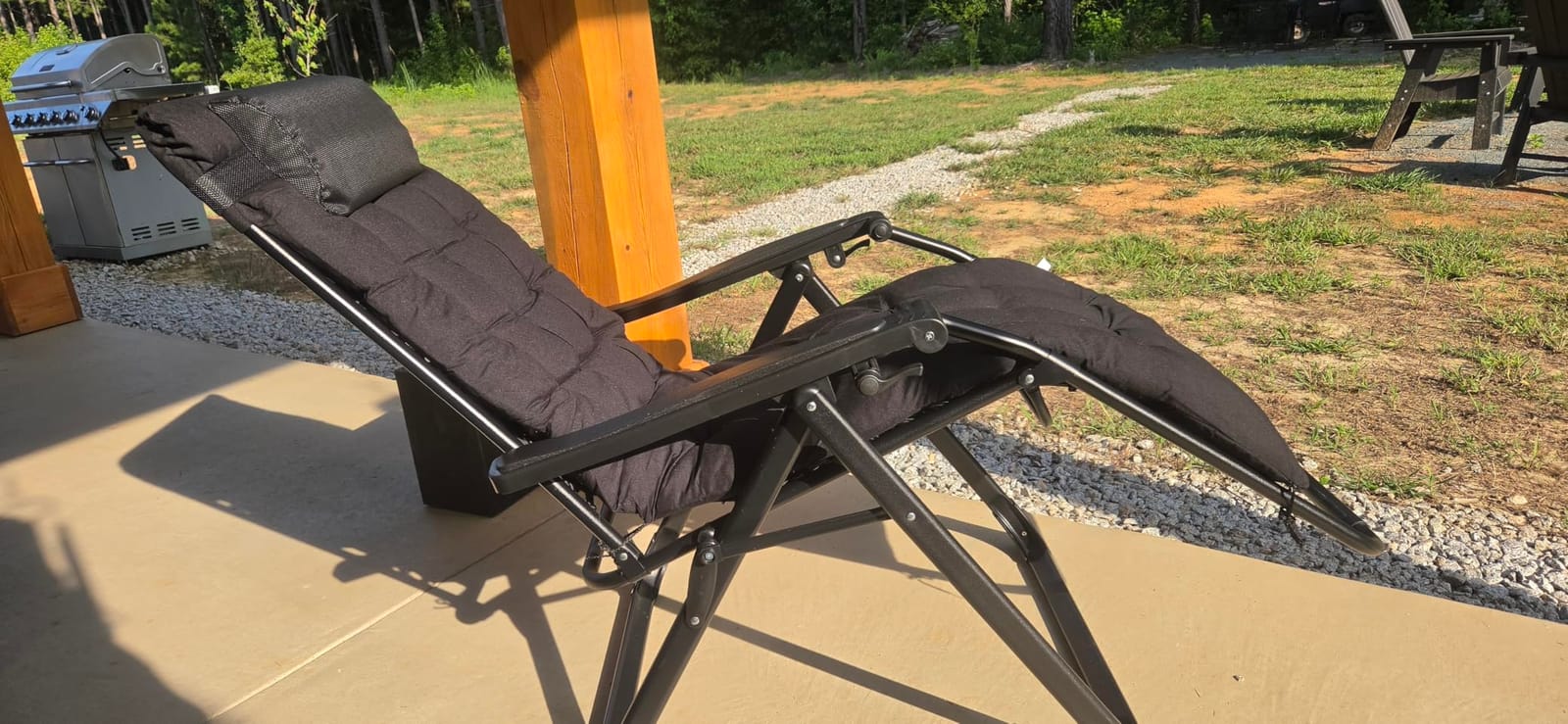 NEWBULIG Zero Gravity Chair, Folding Patio Recliner with Removable Cushion & Cup Holder Trays, Portable Lounge Chair for Beach & Camping, Classic Black customer photo 1