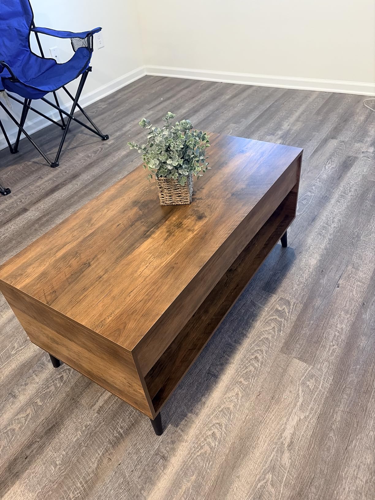 VASAGLE Lift Top Coffee Table with Hidden Storage, Gas Spring customer photo 1