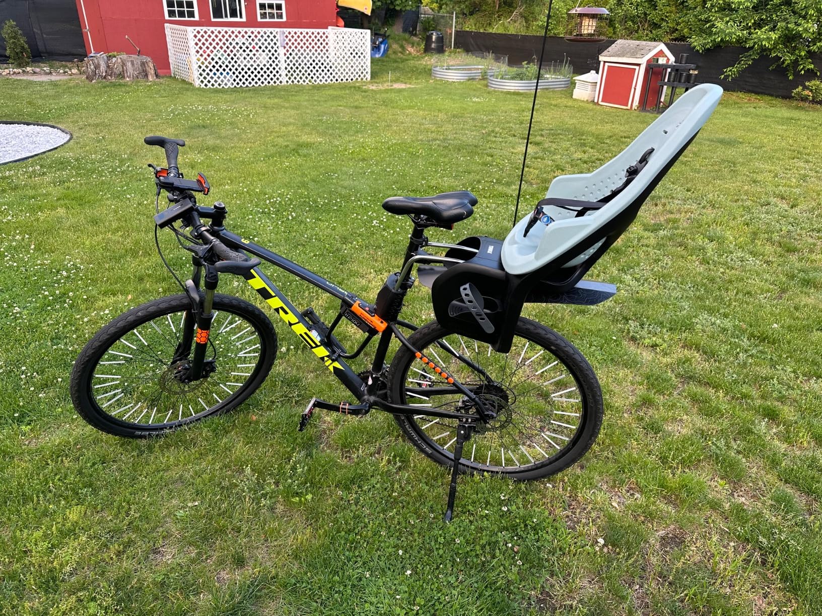 Thule Yepp 2 Mounted Child Bike Seat, Adjustable Footrests, 5-Point Harness and Easy to Mount Design customer photo 1