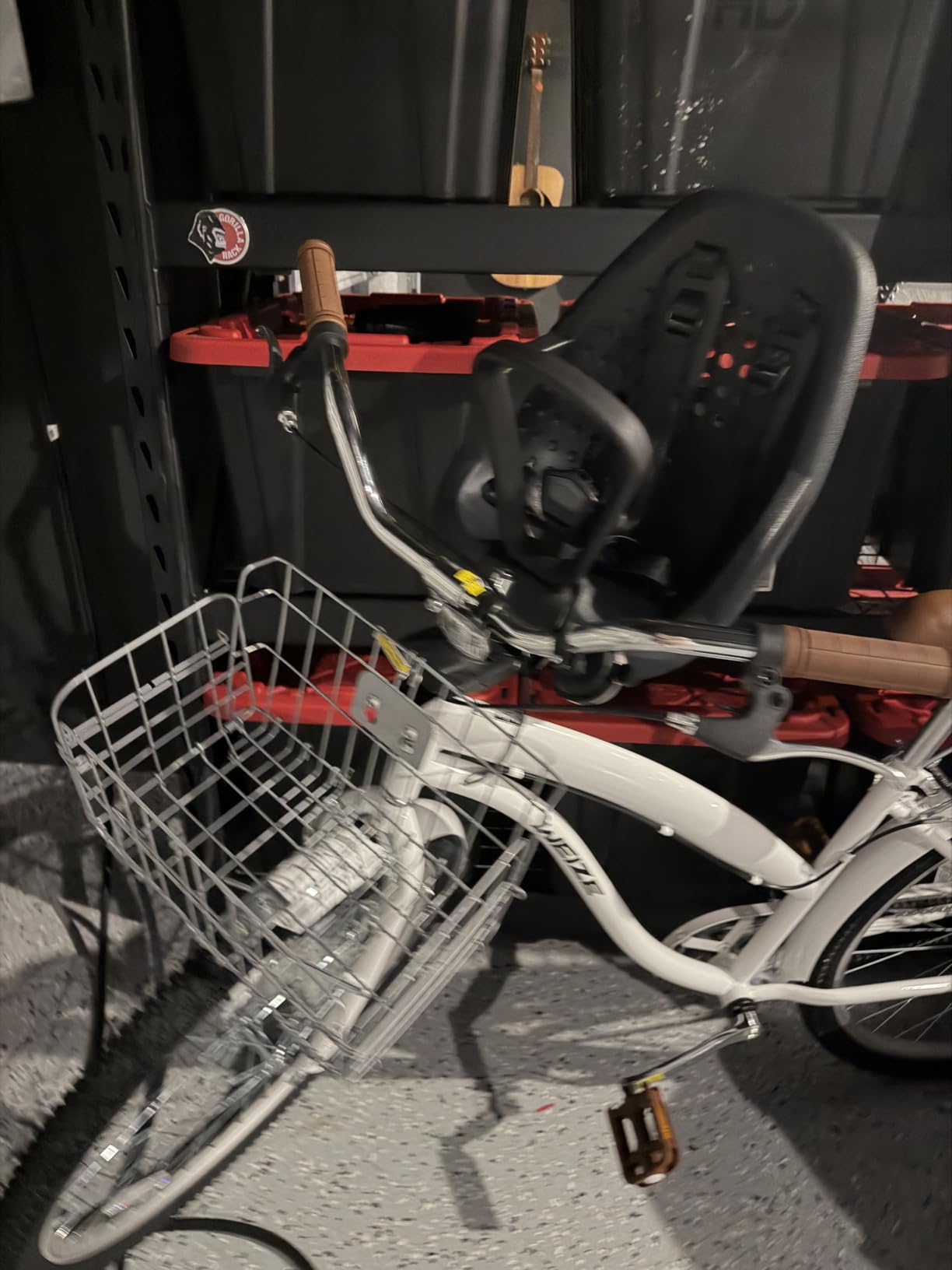 Thule Yepp 2 Mounted Child Bike Seat, Adjustable Footrests, 5-Point Harness and Easy to Mount Design customer photo 2