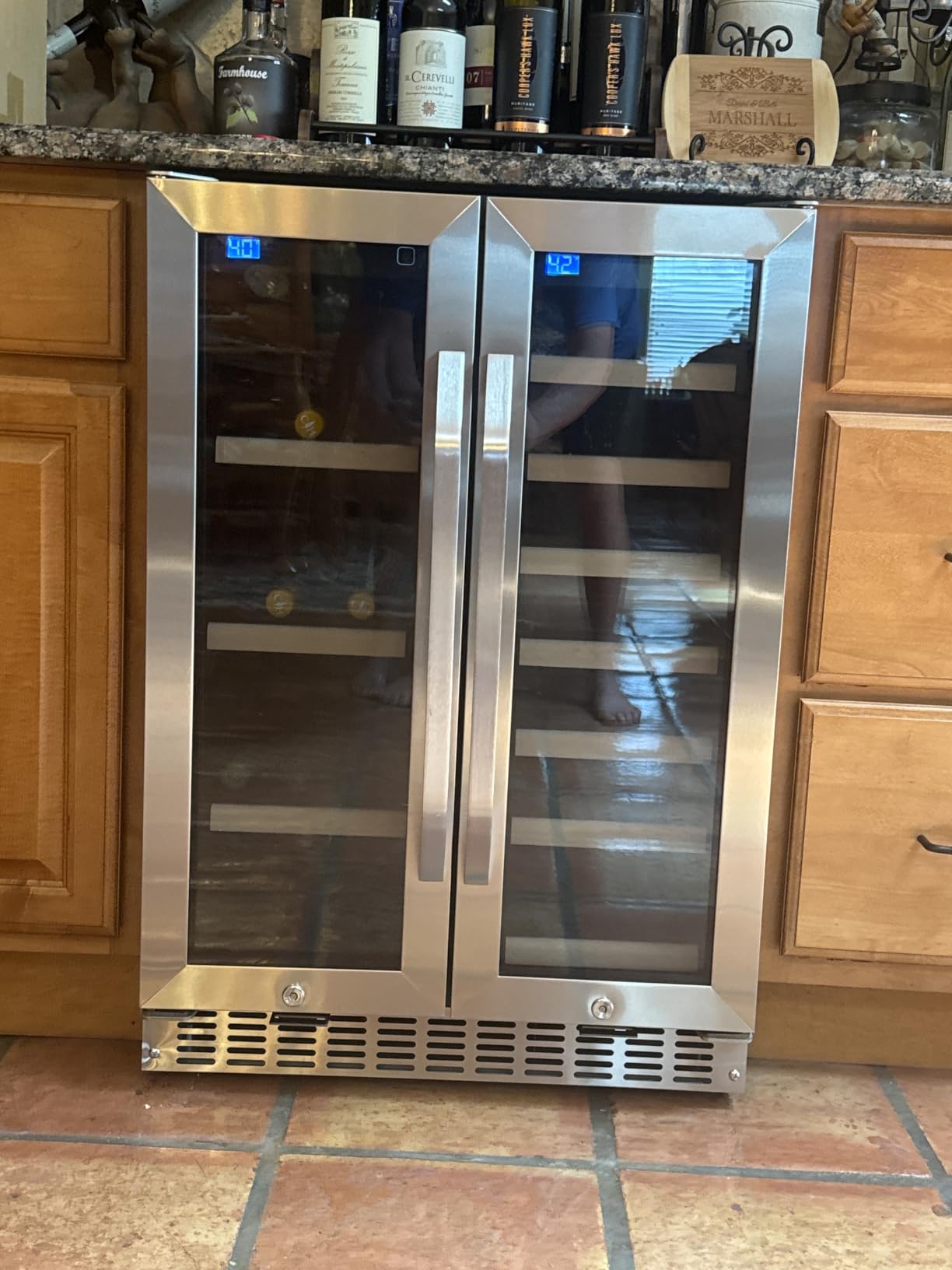 24 Inch Wine Fridge Wine Cooler Refrigerator, 187 Bottles Freestanding Wine Cabinet with Sliding Rail Shelves, Glass Door & LED Lights, 41℉-64℉ Quiet Low Noise for Home Office Kitchen customer photo 2
