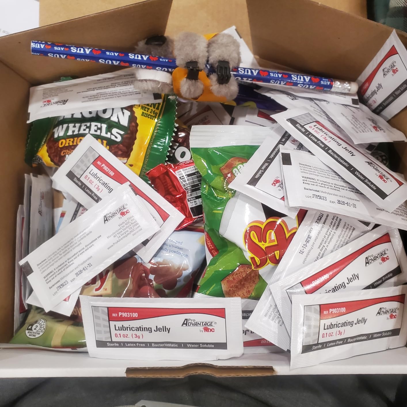 Australian Snack Gift Box Mega 29 Pack | Best Aussie Candy and Food Products, Authentic Taste of Australia, Large Snack Box, Australian Expats customer photo 1