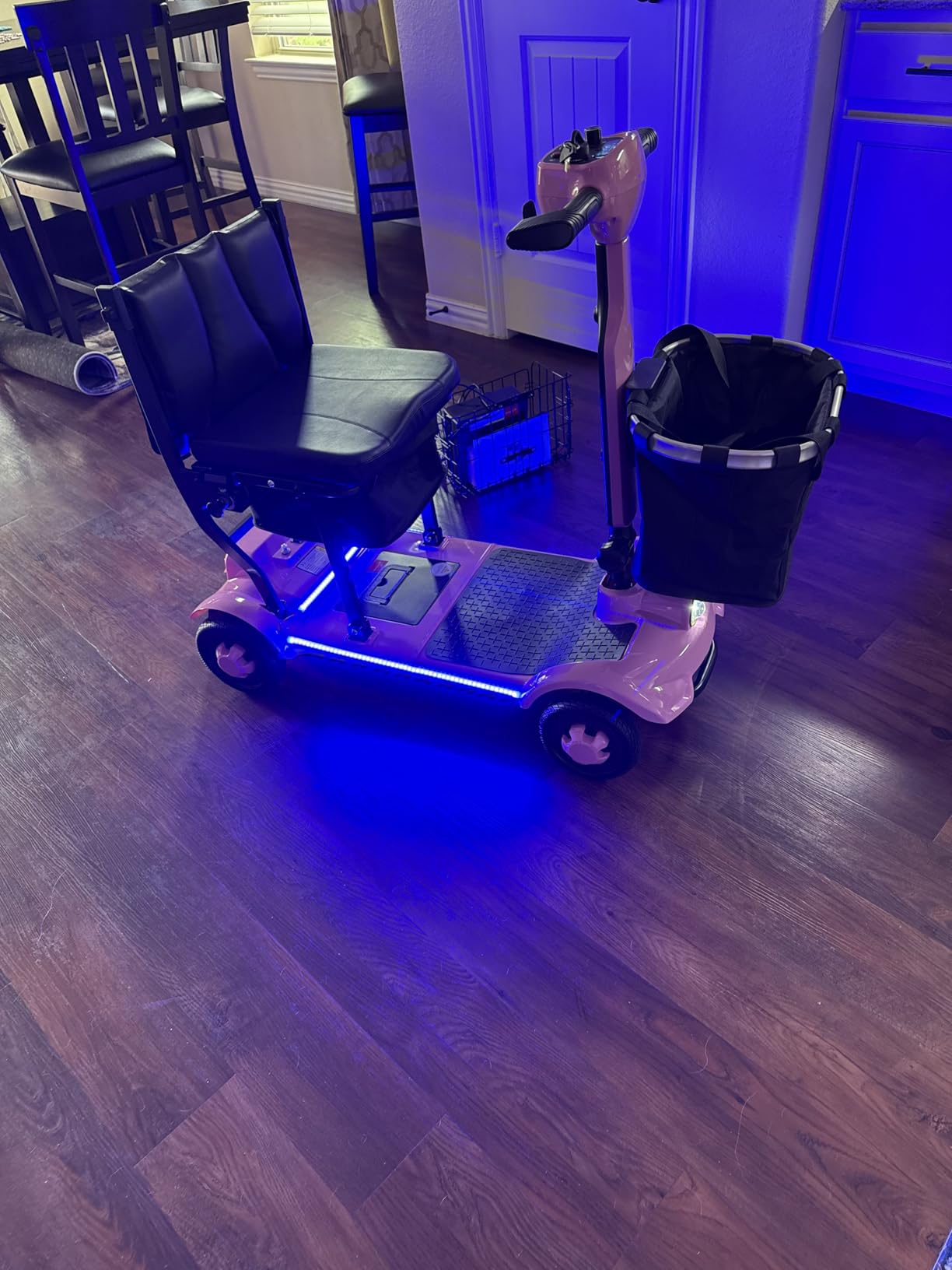 Lightweight Mobility Scooters for Seniors&Adults, Foldable 4 Wheel Scooter | Cruise & Airport Approved, 41 lb Portable Scooter, 12/24 Mile Range, Removable Lithium Battery, With GPS, 300 lb Capacity customer photo 2