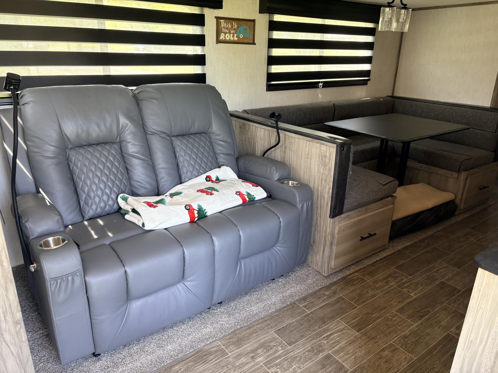 Power RV Loveseat Recliner Sofa, Reclining Loveseat Home Theater Seating with USB Ports, Cup Holders, Wall Hugger Recliners for Movie Room, Recline Movie Seats Gaming Sofa customer photo 1