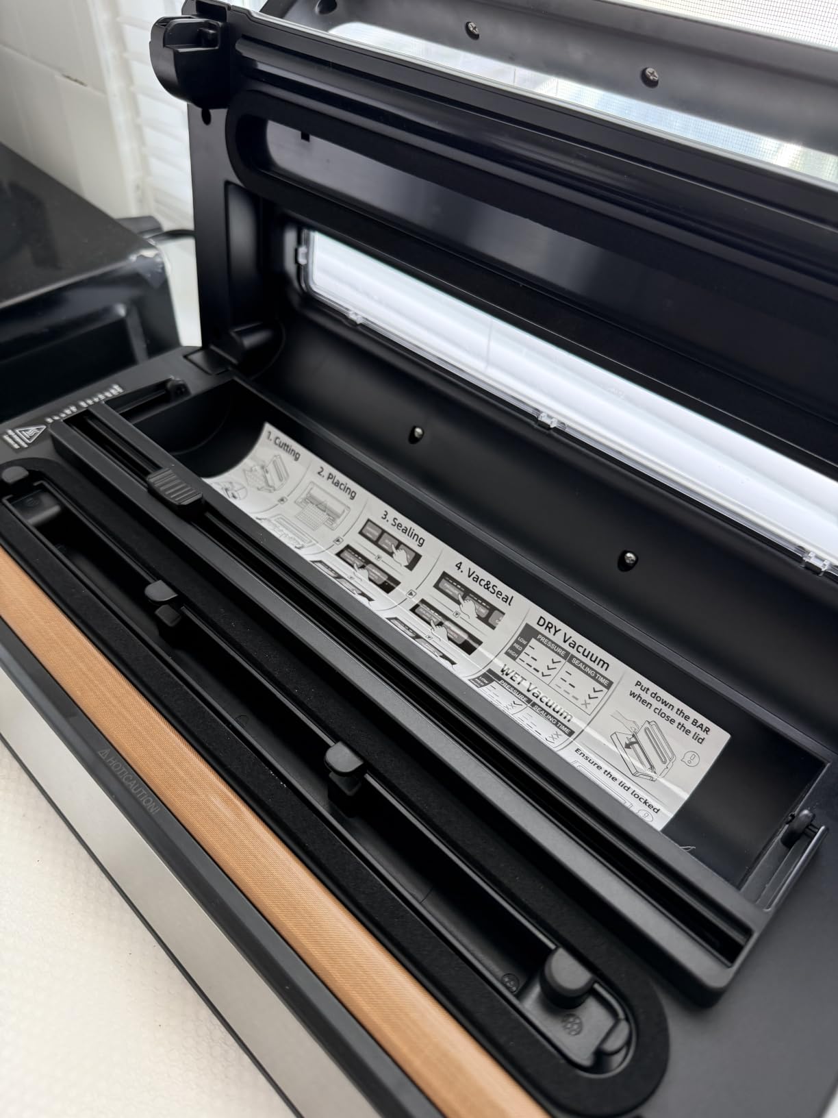 AAOBOSI 95KPa 9-in-1 Wet/Dry Vacuum Sealer, 8X Freshness | Seals Liquids, Meats & Wet/Dry Foods, 95KPa Suction, 1-Hand Lock, Smart Memory, Removable Drip Tray, Built-in Cutter & Starter Kit customer photo 1