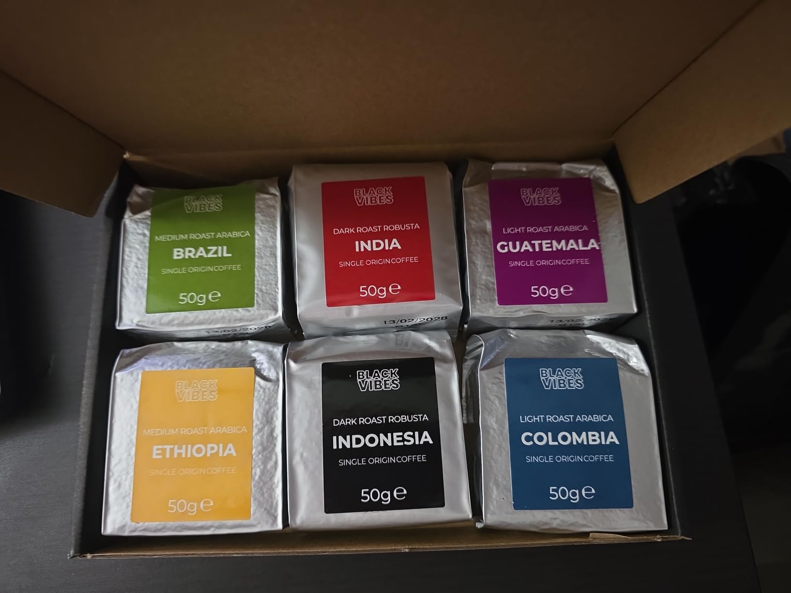 UNIQBITE World Coffees Gift Set, Six Single Origin Ground Coffee Variety Pack, Coffee Sampler from Around the World, Light, Medium & Dark Roasts, Roasted in Italy, 10.58 oz (300g) customer photo 2