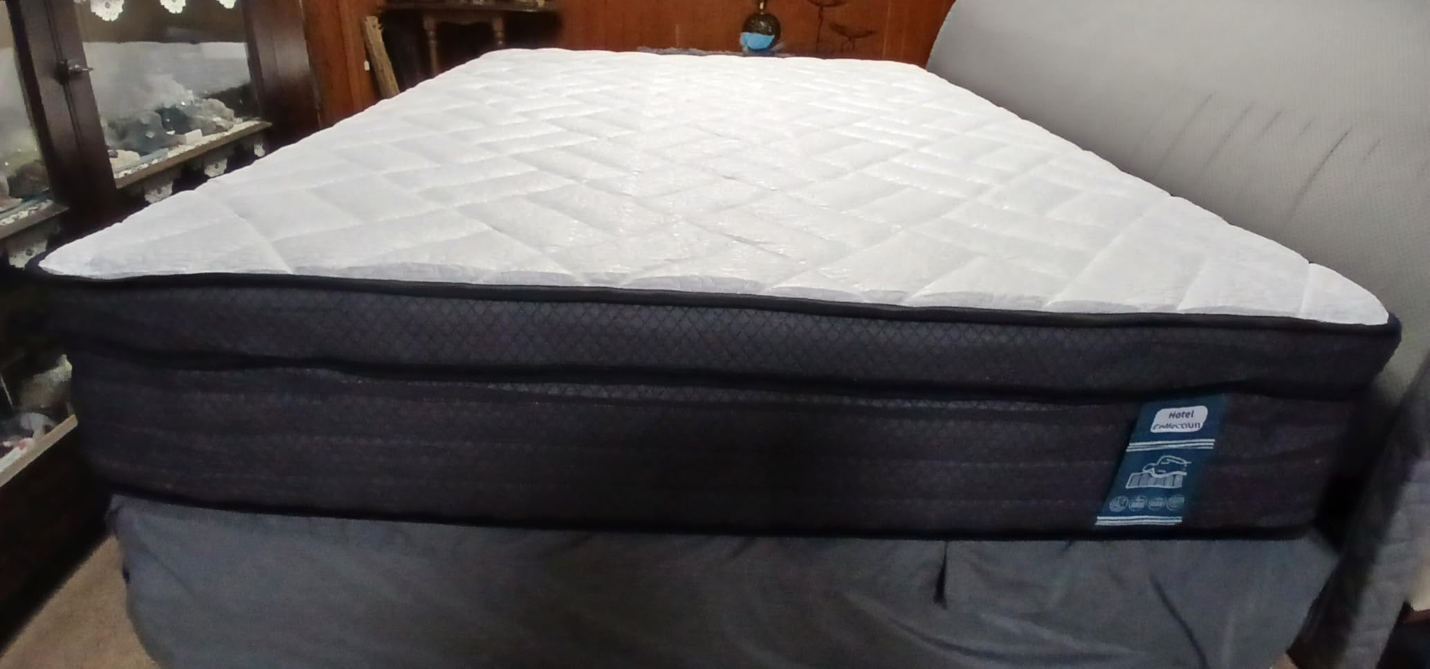 Sleepmax Extra Firm Queen Mattress 12 Inch, Hybrid Mattress Pain Relief | Deep Sleep Cooling Bed in Box, for Back & Side Sleepers, 365-Night Trial & Forever Warranty, CertiPUR-US Certified customer photo 1