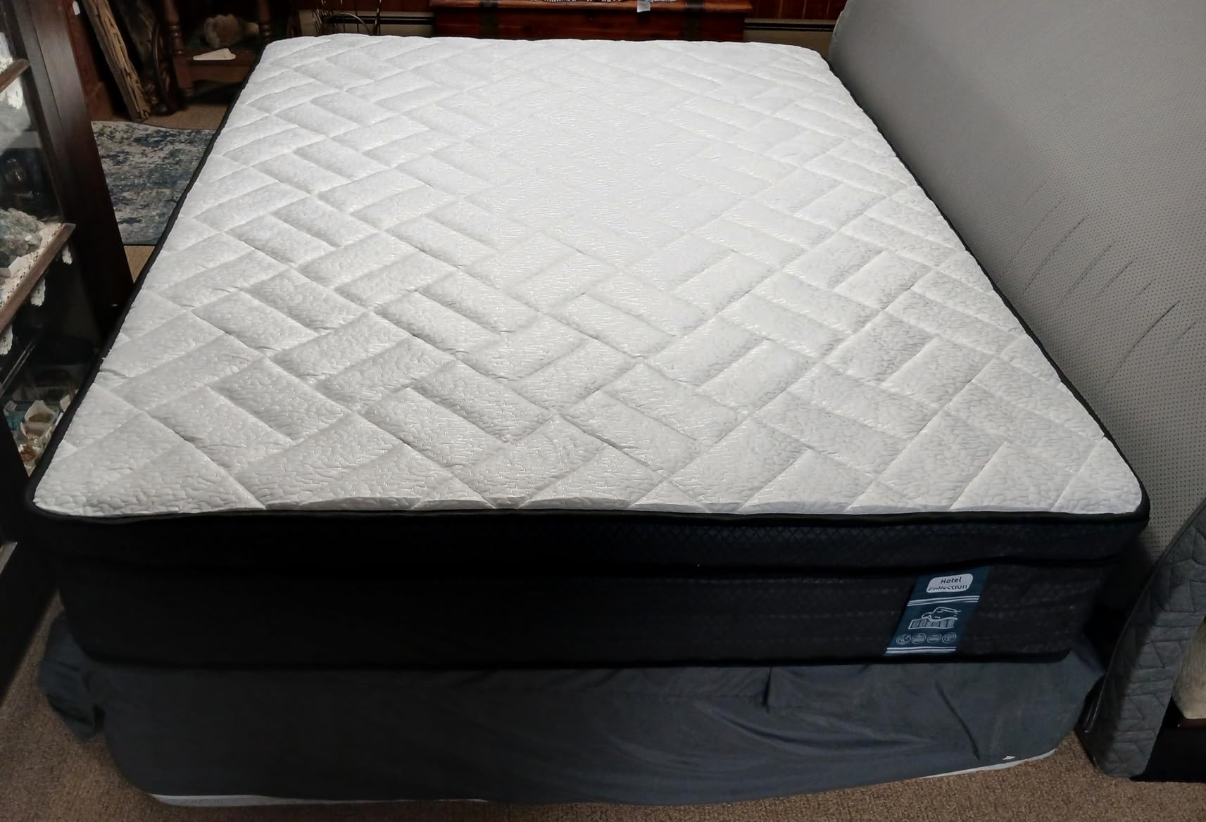 Sleepmax Extra Firm Queen Mattress 12 Inch, Hybrid Mattress Pain Relief | Deep Sleep Cooling Bed in Box, for Back & Side Sleepers, 365-Night Trial & Forever Warranty, CertiPUR-US Certified customer photo 2