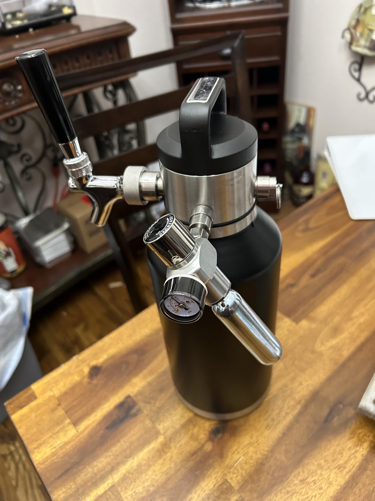 VEVOR 128oz Mini Keg, Pressurized Growler Tap System, 304 Stainless Steel Beer Kit customer photo 1