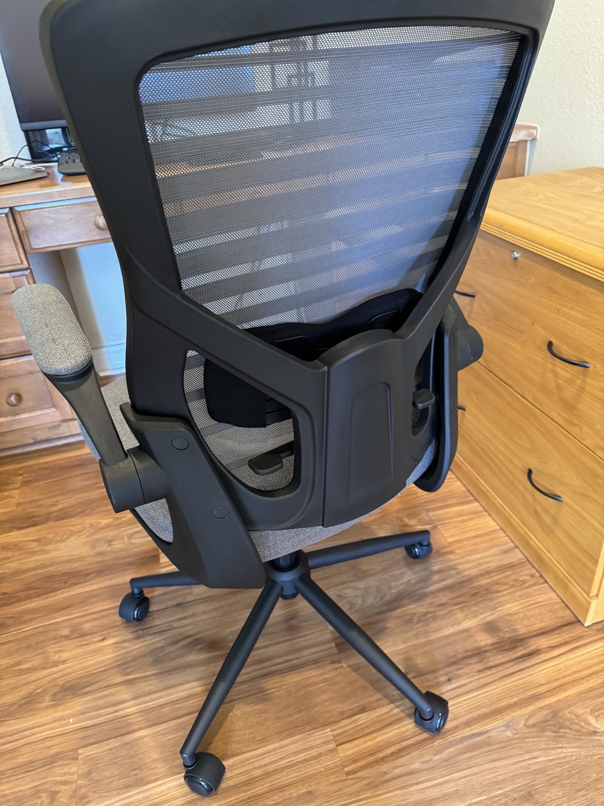 Office Chair for Long Hours & Back Pain Relief, 4 inch Molded Foam Cushion, Padded Lumbar Support, and Padded Flip-up Armrests, Ideal for Office or Study (Light Gray) customer photo 2