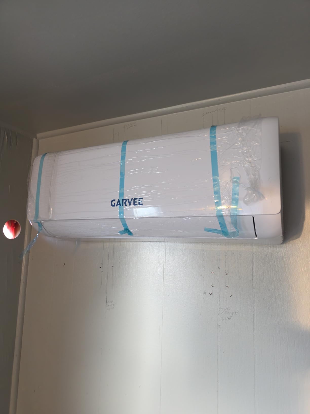 Garvee 12000 BTU Mini Split Air Conditioner,22 SEER2 | Ductless Inverter AC w/ 115V, Cool Up to 750 Sq. Ft with Heat Pump System, Compatible with Alexa, White customer photo 2