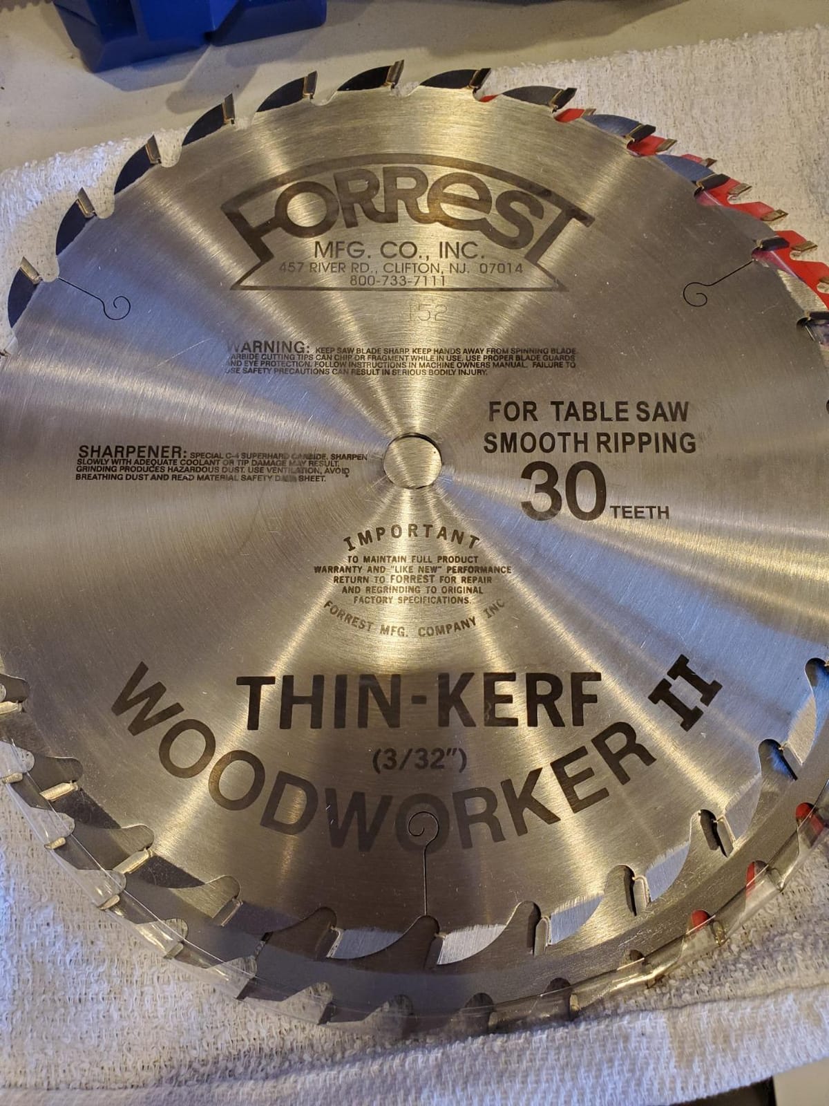 Forrest WW10407125 Woodworker II 10-Inch 40 Tooth ATB .125 Kerf Saw Blade with 5/8-Inch Arbor customer photo 2