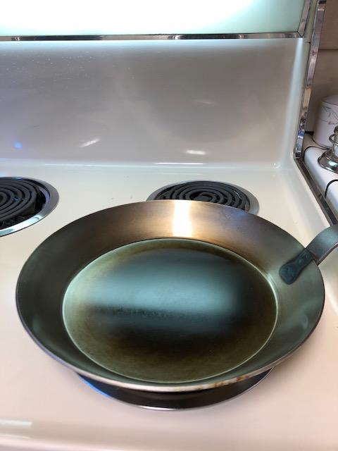 Matfer Bourgeat Black Carbon Steel Frying Pan, 12 5/8
