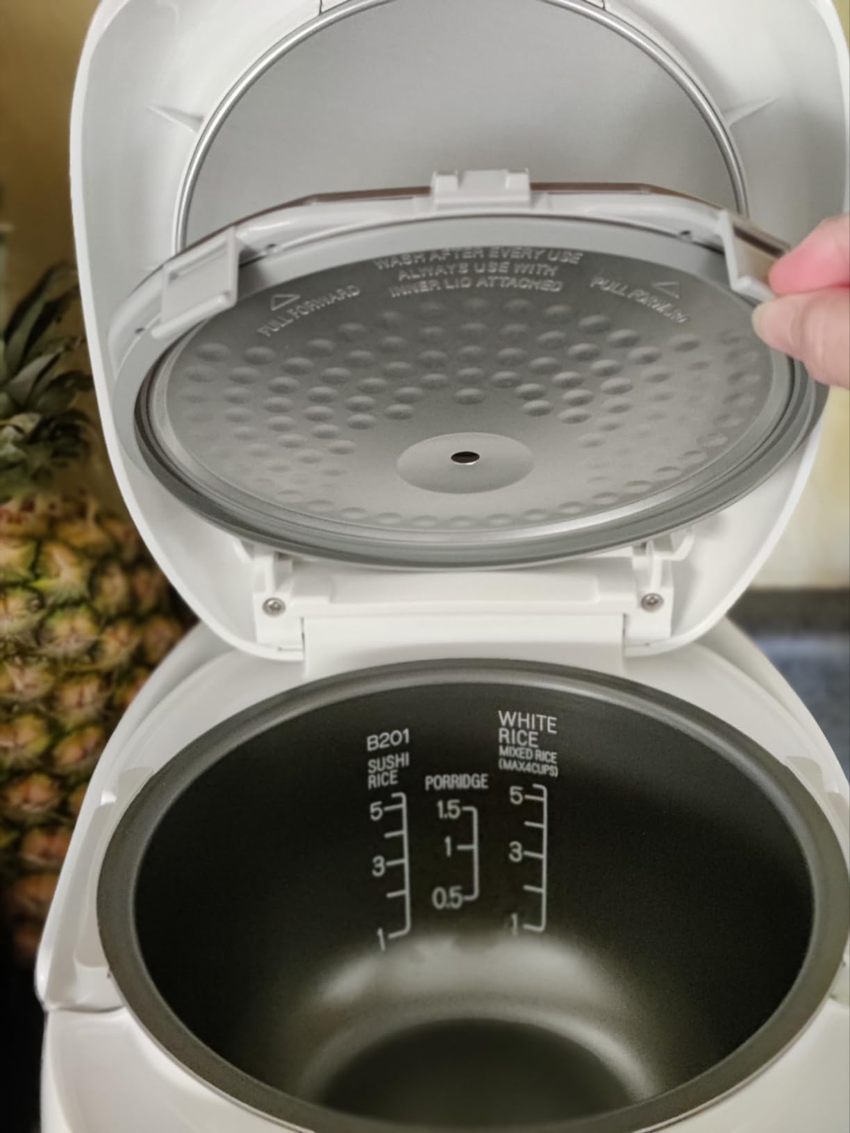 Zojirushi Neuro Fuzzy 10-Cup Rice Cooker and Warmer (Premium White) customer photo 2